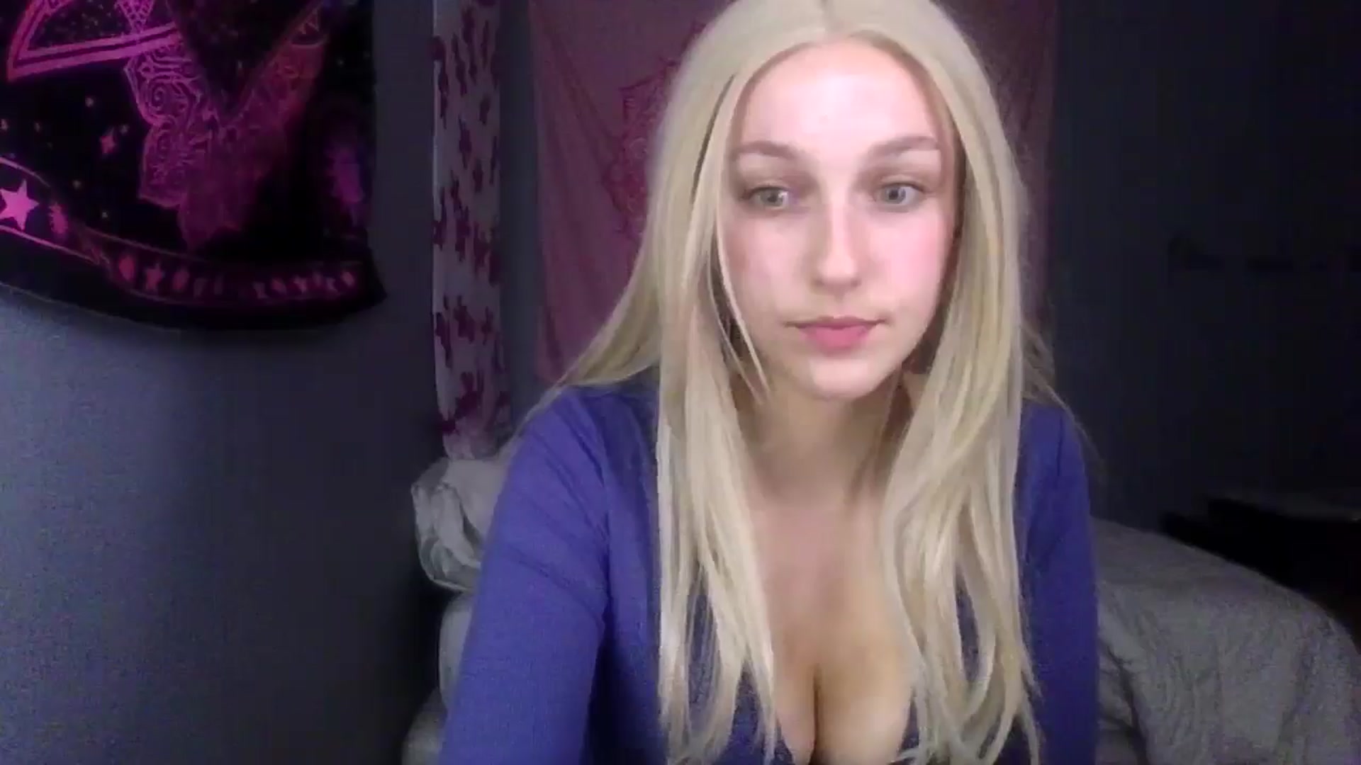 Gallery image thumbnail from Elliesdream's myfreecams stream on, 03/04/2026, 08:22 image 14 of 20