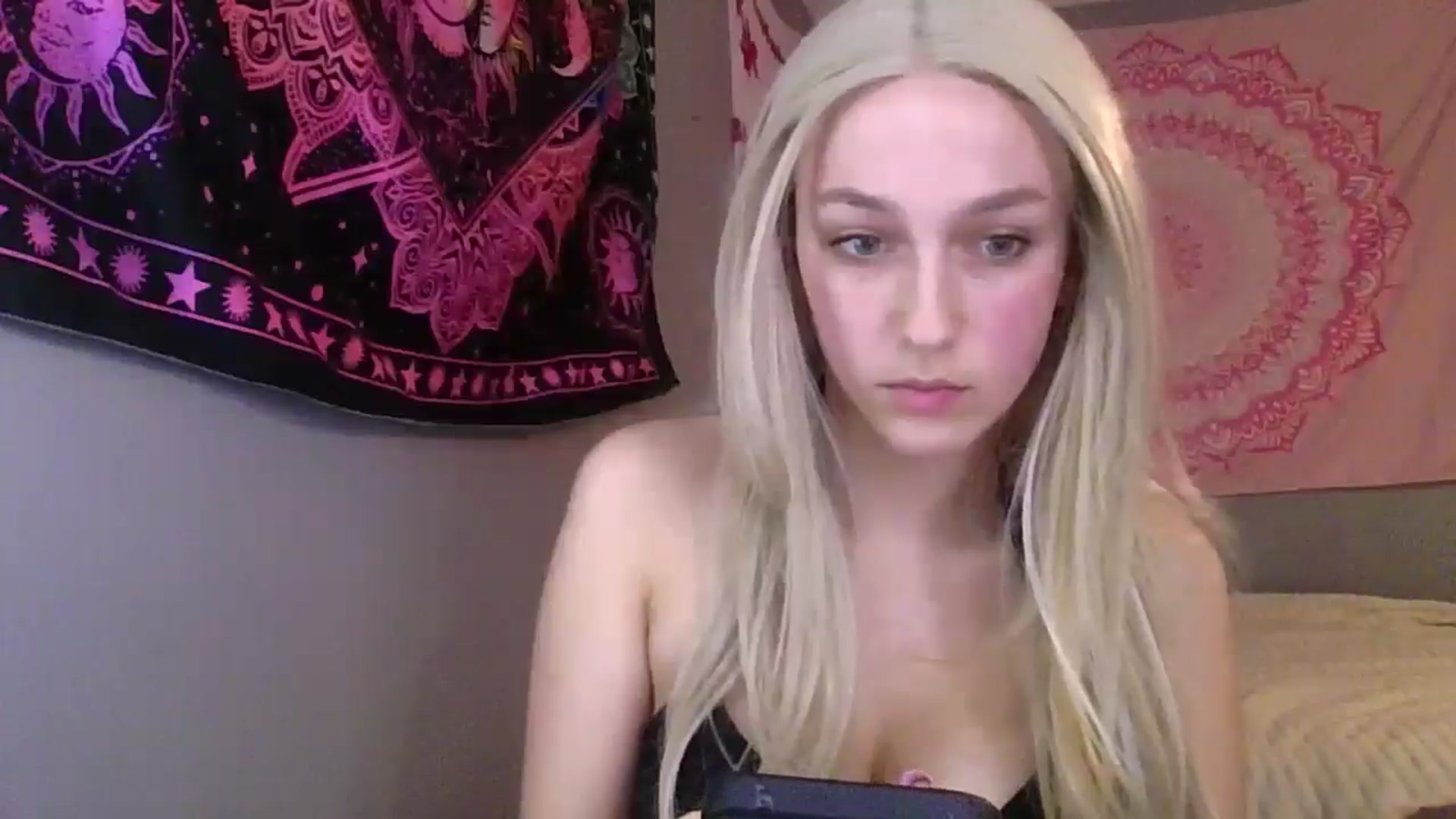 Gallery image thumbnail from Elliesdream's myfreecams stream on, 03/06/2026, 02:36 image 20 of 20