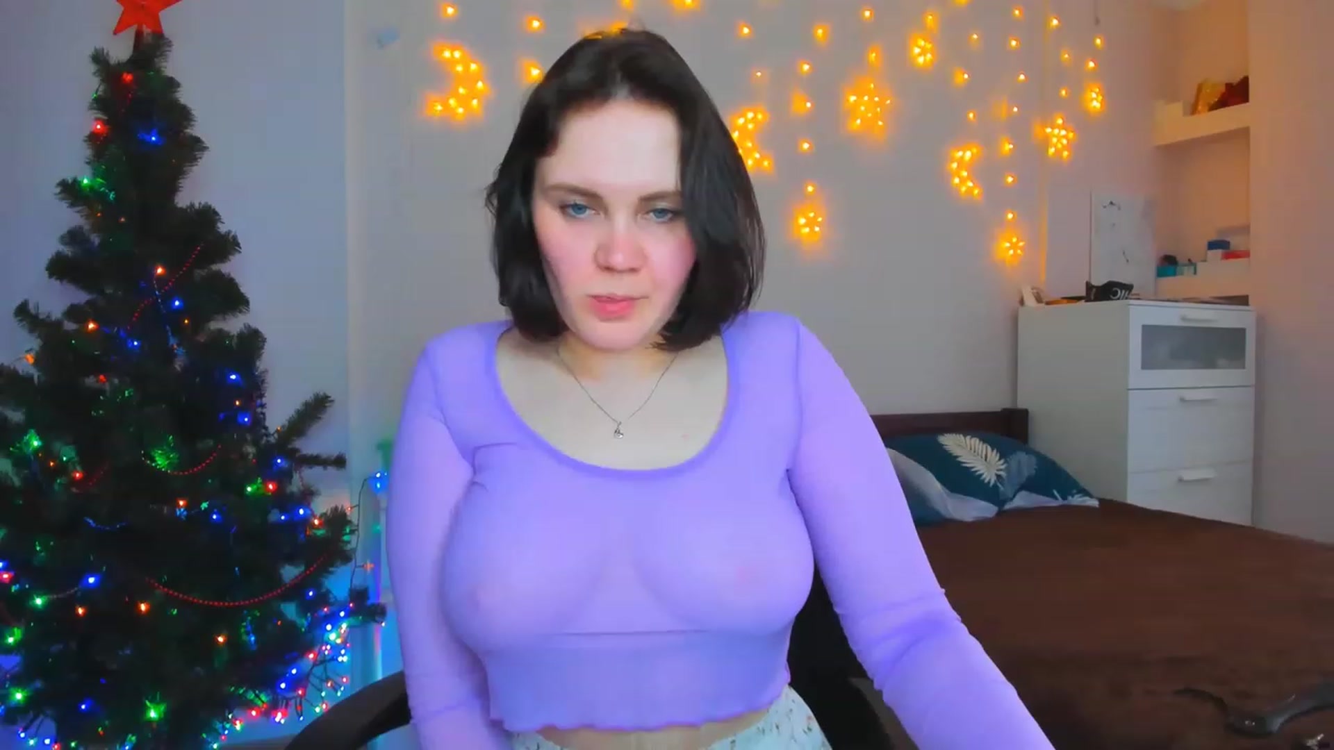 Gallery image thumbnail from EllinaStam's myfreecams stream on, 01/08/2023, 09:21 image 15 of 20