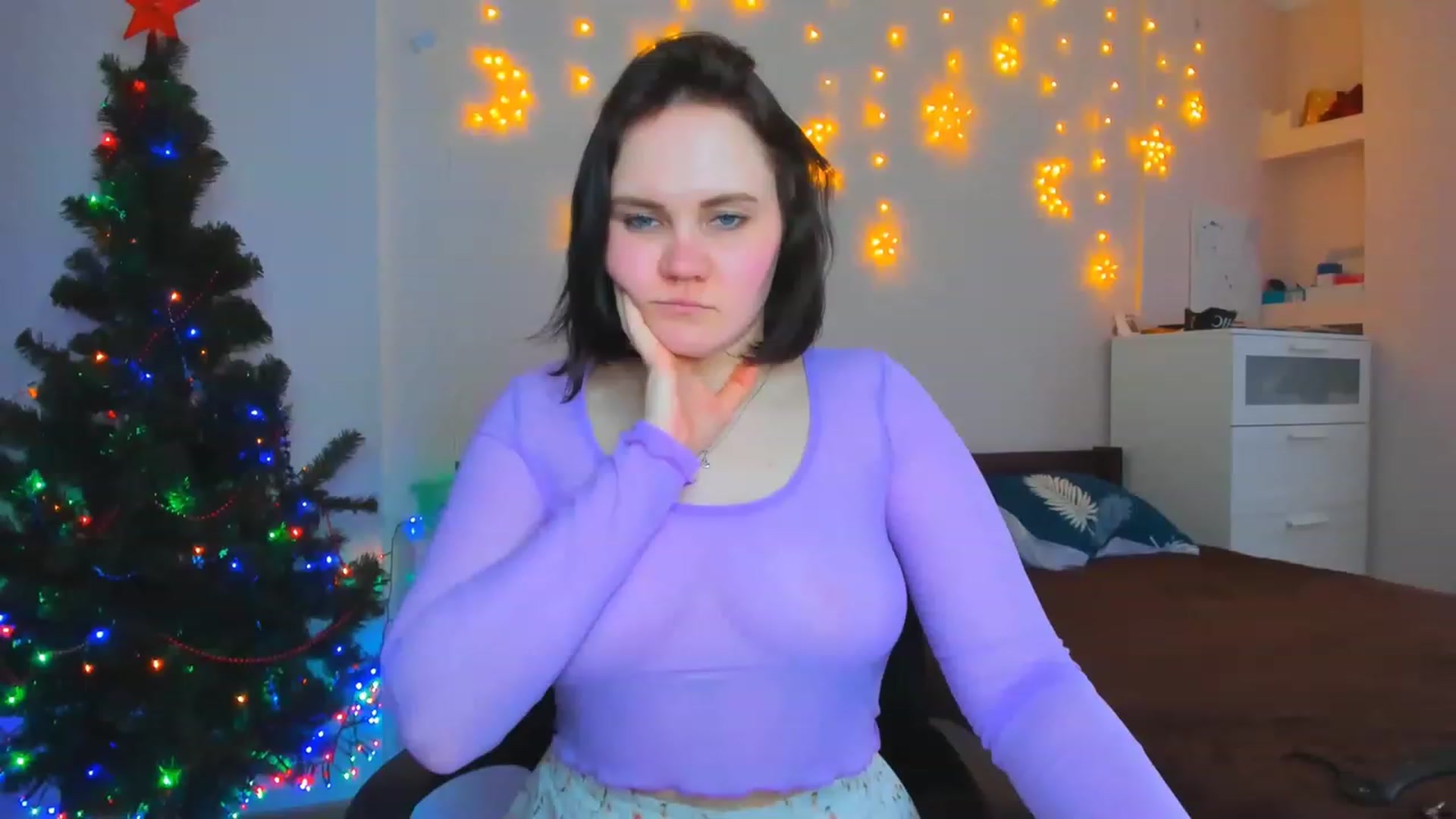 Gallery image thumbnail from EllinaStam's myfreecams stream on, 01/08/2023, 09:21 image 11 of 20