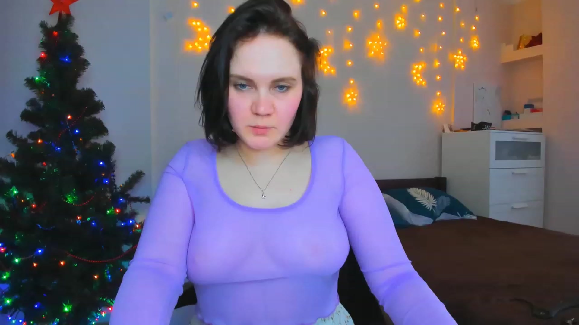 Gallery image thumbnail from EllinaStam's myfreecams stream on, 01/08/2023, 09:21 image 17 of 20