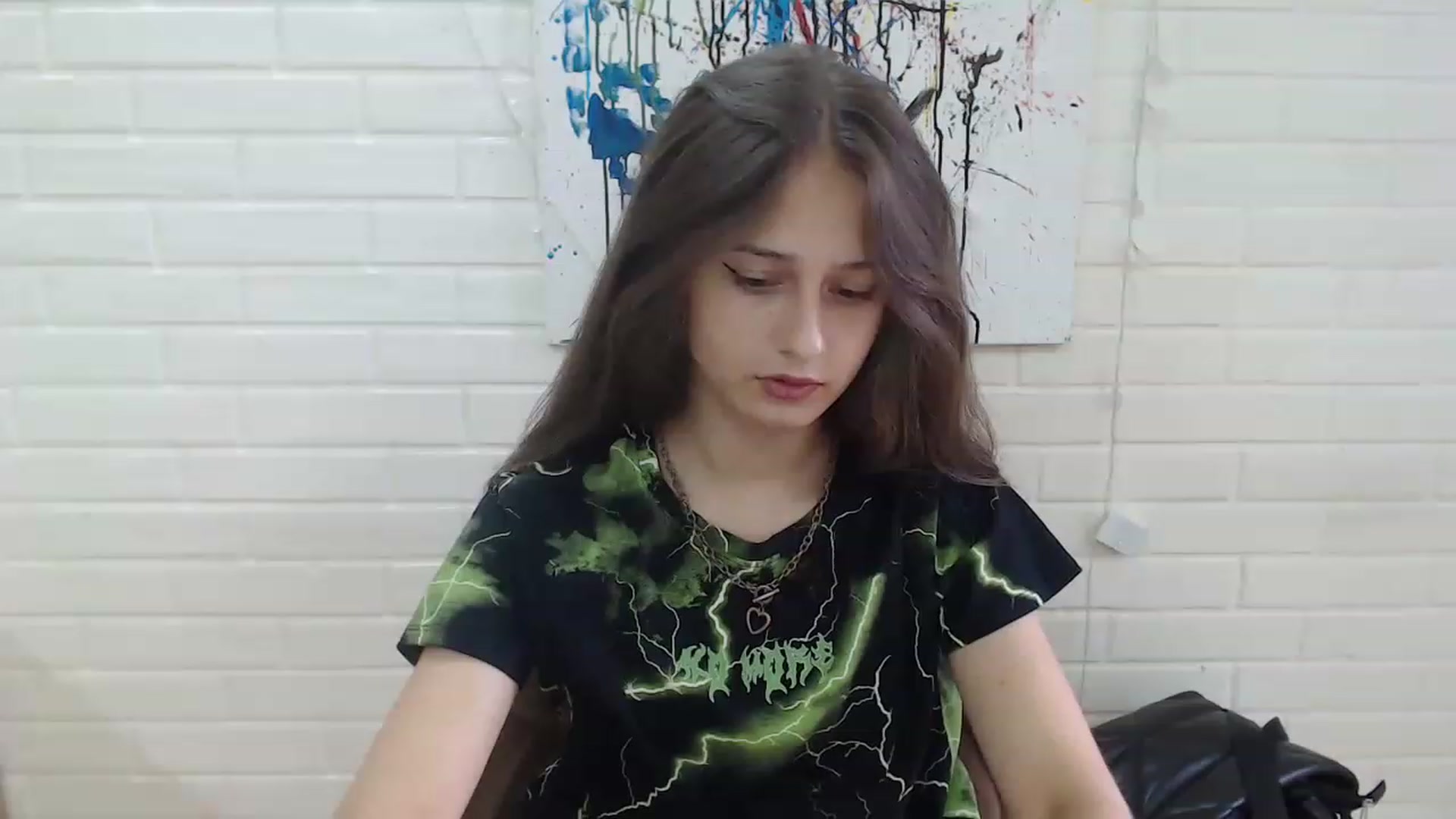 Gallery image thumbnail from Ellison_li's myfreecams stream on, 07/26/2023, 15:20 image 10 of 20