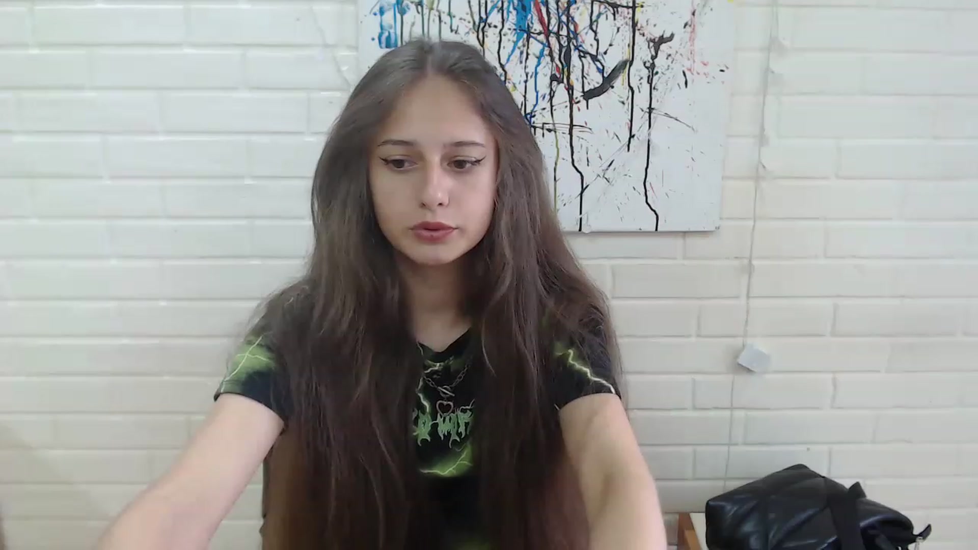 Gallery image thumbnail from Ellison_li's myfreecams stream on, 07/26/2023, 15:20 image 11 of 20