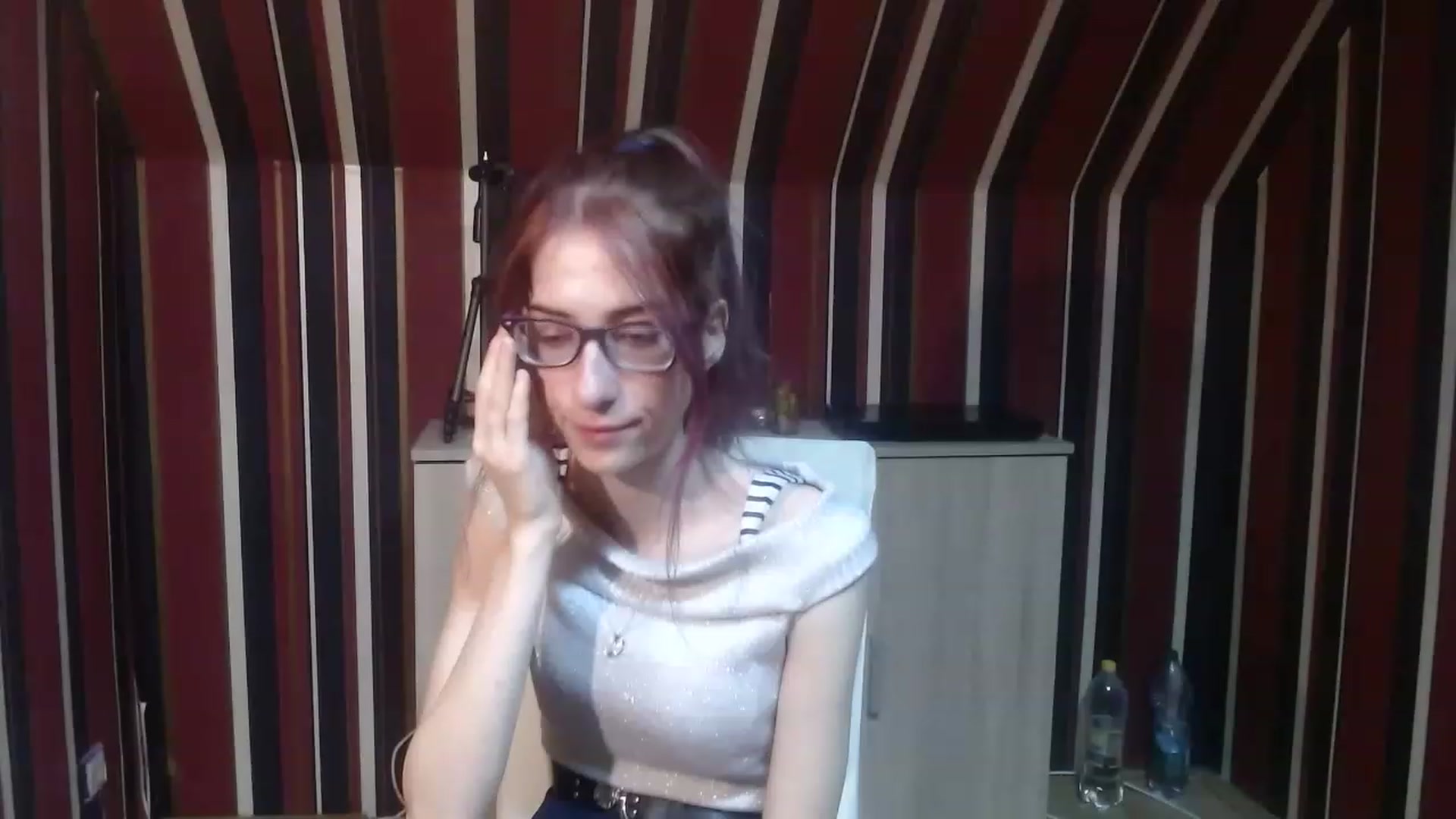 Gallery image thumbnail from Ellisonmyers's myfreecams stream on, 11/20/2022, 24:48 image 17 of 20