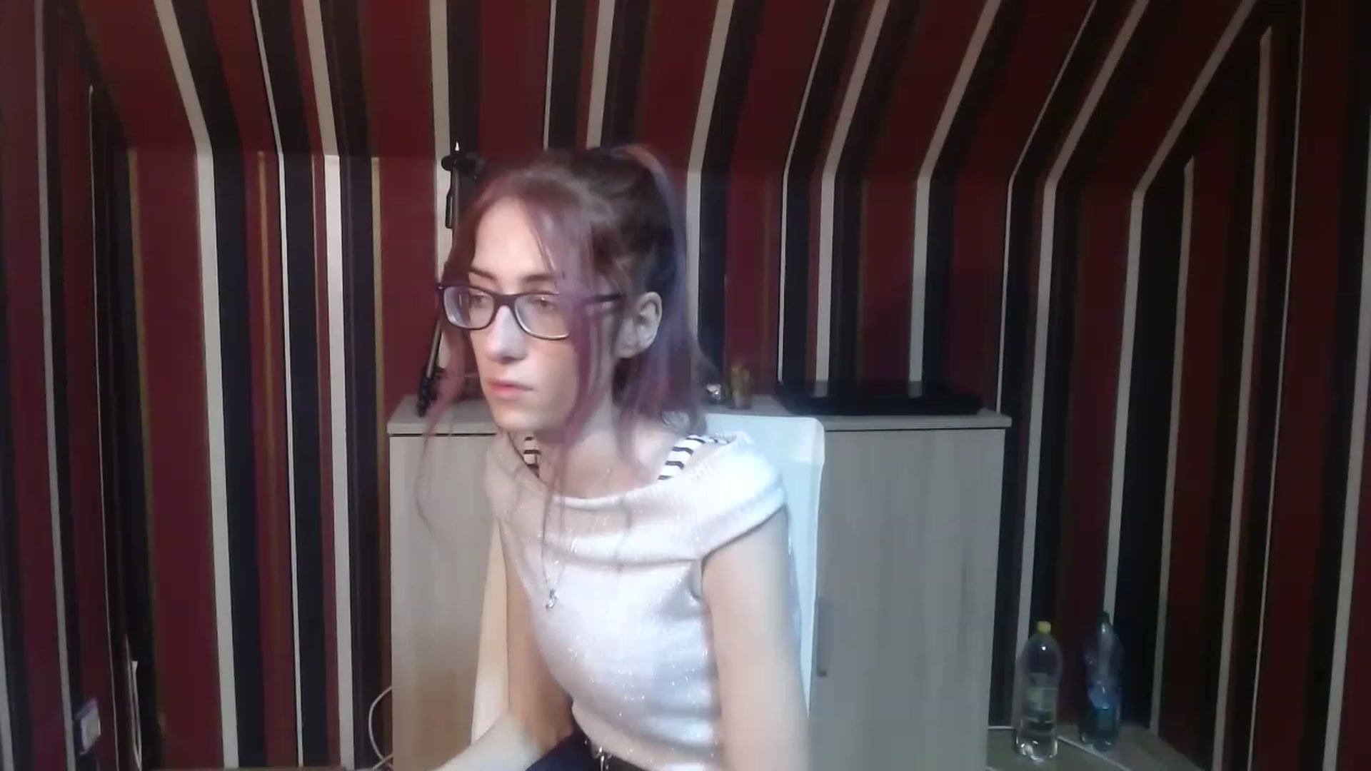 Gallery image thumbnail from Ellisonmyers's myfreecams stream on, 11/20/2022, 24:48 image 5 of 20