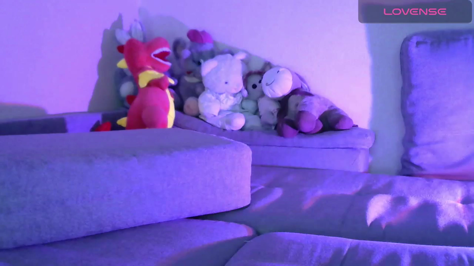Gallery image thumbnail from Ellixr's myfreecams stream on, 11/18/2023, 13:07 image 6 of 20