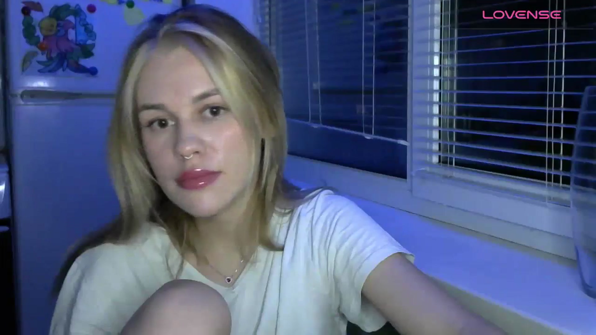 Gallery image thumbnail from Ellixr's myfreecams stream on, 11/19/2023, 20:24 image 17 of 20
