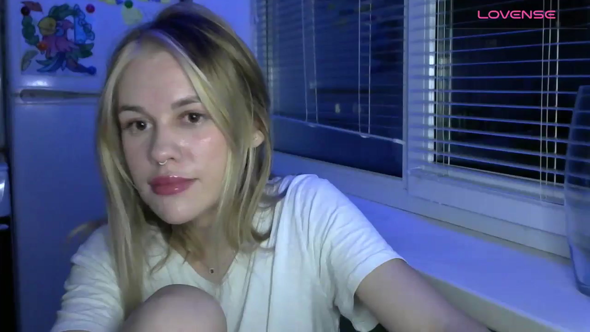Gallery image thumbnail from Ellixr's myfreecams stream on, 11/19/2023, 20:24 image 12 of 20