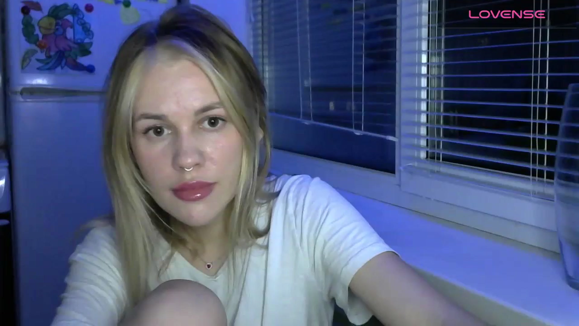 Gallery image thumbnail from Ellixr's myfreecams stream on, 11/19/2023, 20:24 image 14 of 20
