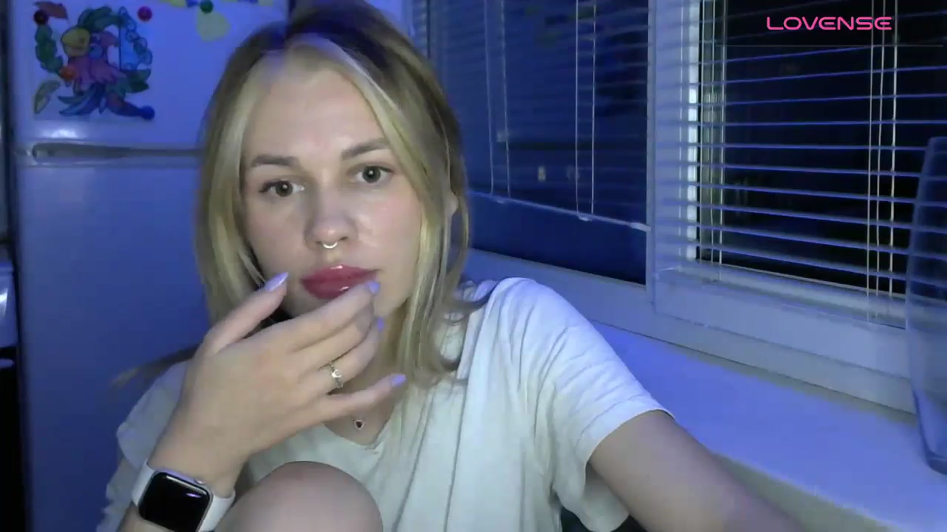 Gallery image thumbnail from Ellixr's myfreecams stream on, 11/19/2023, 20:24 image 11 of 20