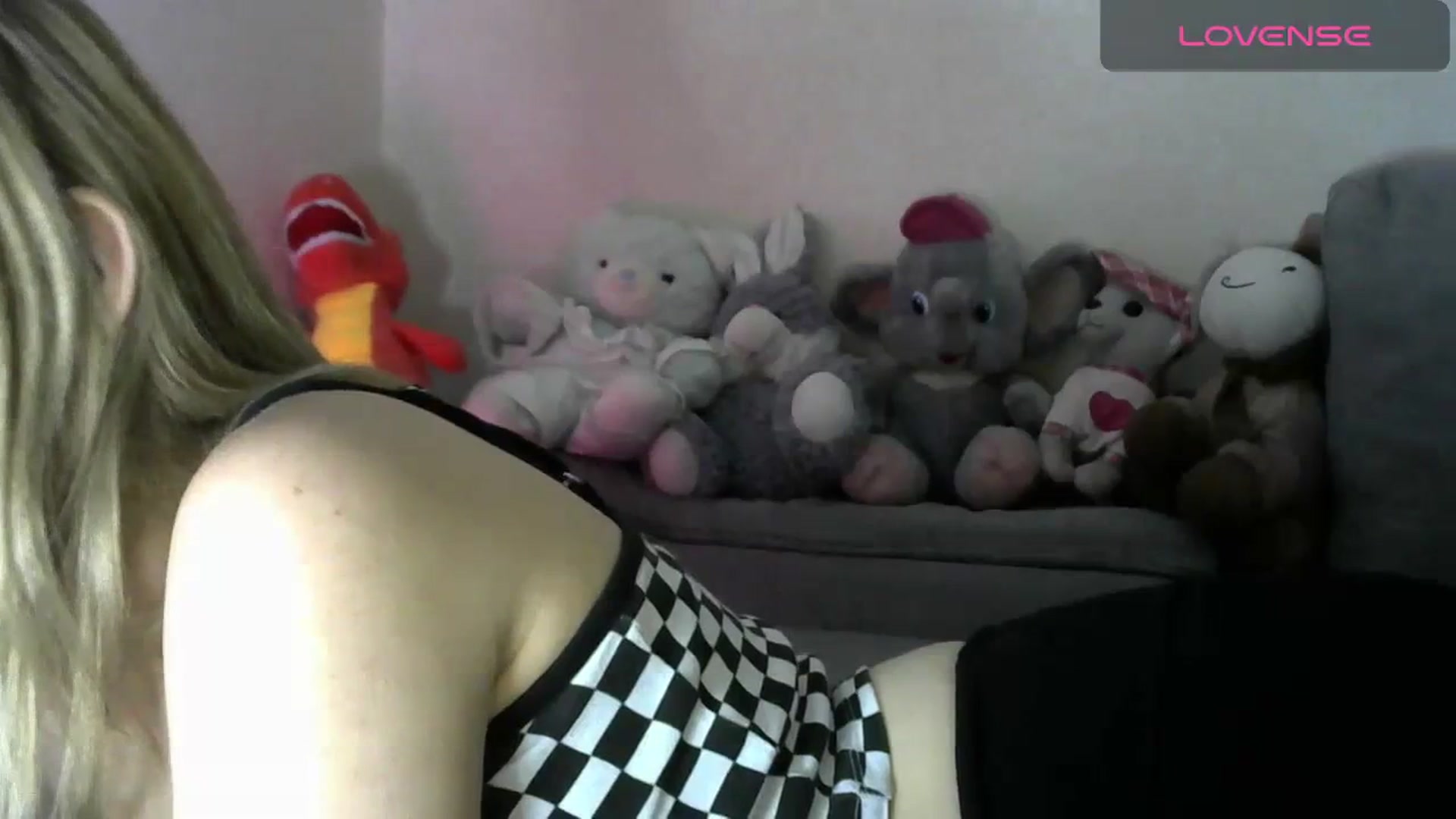 Gallery image thumbnail from Ellixr's myfreecams stream on, 11/23/2023, 14:45 image 20 of 20
