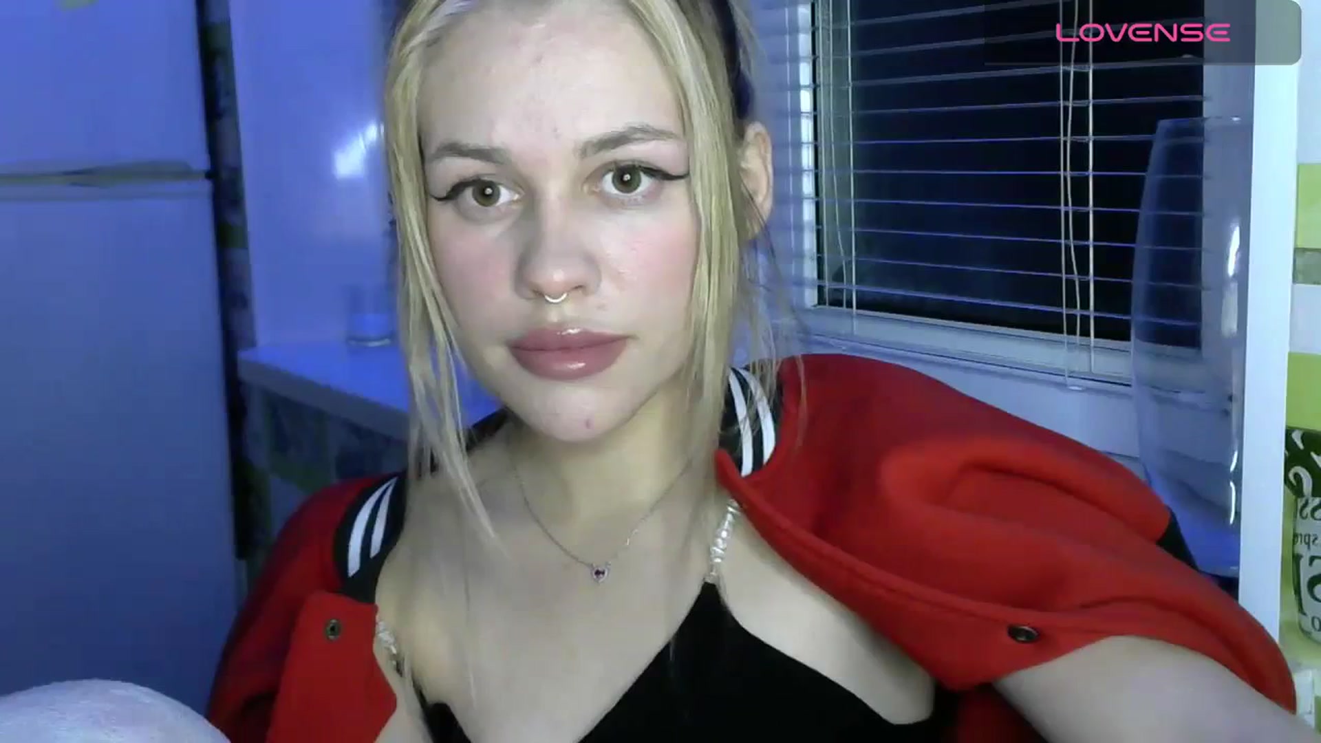Gallery image thumbnail from Ellixr's myfreecams stream on, 11/25/2023, 20:42 image 8 of 20