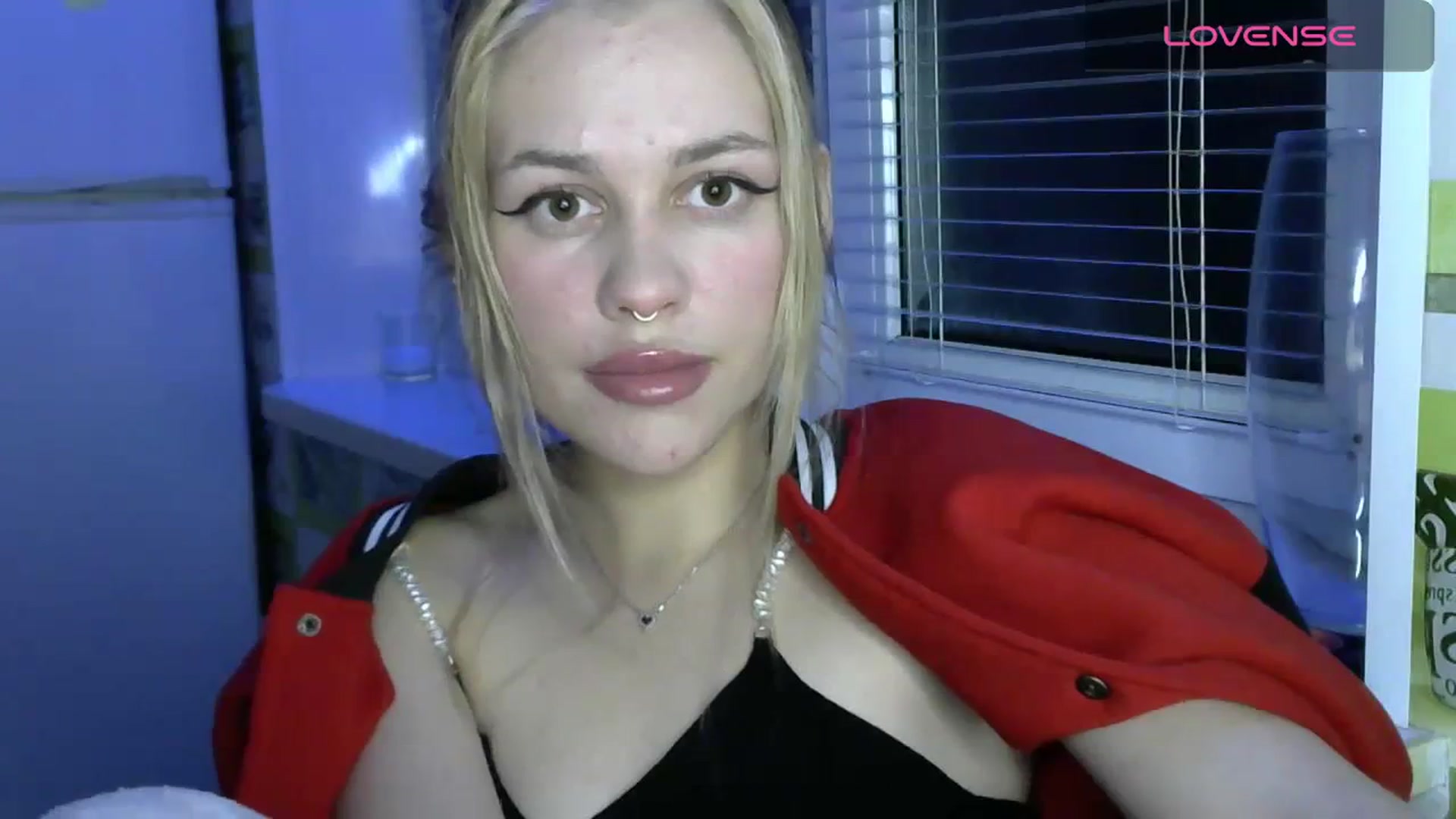 Gallery image thumbnail from Ellixr's myfreecams stream on, 11/25/2023, 20:42 image 9 of 20