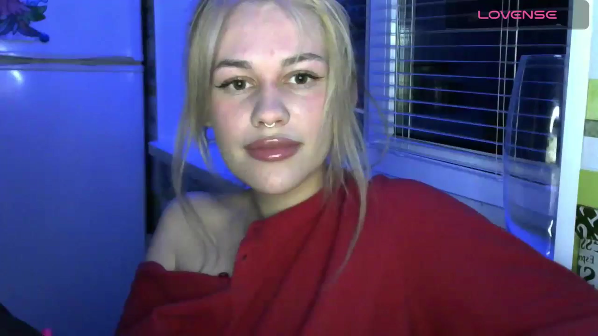Gallery image thumbnail from Ellixr's myfreecams stream on, 11/26/2023, 21:06 image 16 of 20