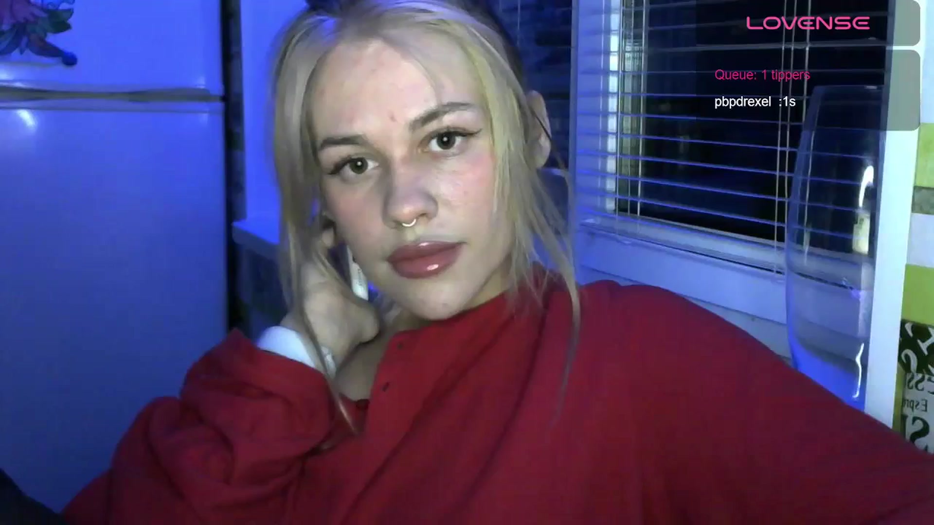 Gallery image thumbnail from Ellixr's myfreecams stream on, 11/26/2023, 21:06 image 17 of 20