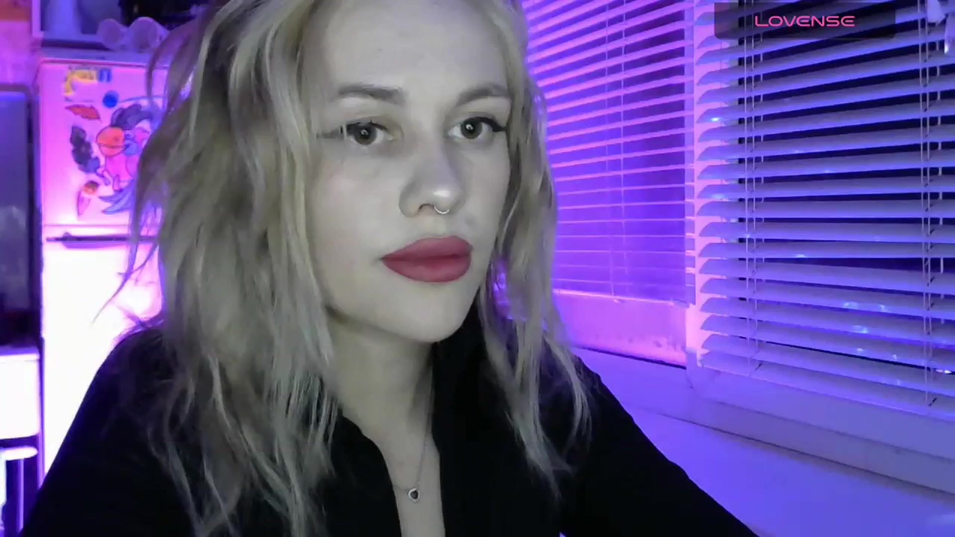 Gallery image thumbnail from Ellixr's myfreecams stream on, 12/01/2023, 20:13 image 1 of 20
