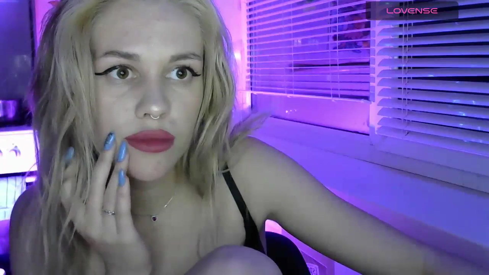 Gallery image thumbnail from Ellixr's myfreecams stream on, 12/01/2023, 22:09 image 3 of 20