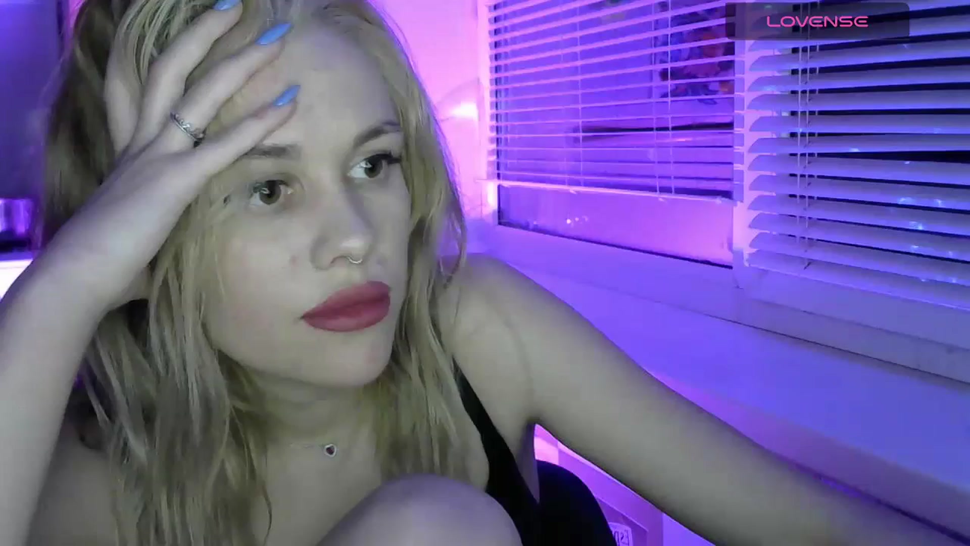 Gallery image thumbnail from Ellixr's myfreecams stream on, 12/01/2023, 22:09 image 8 of 20