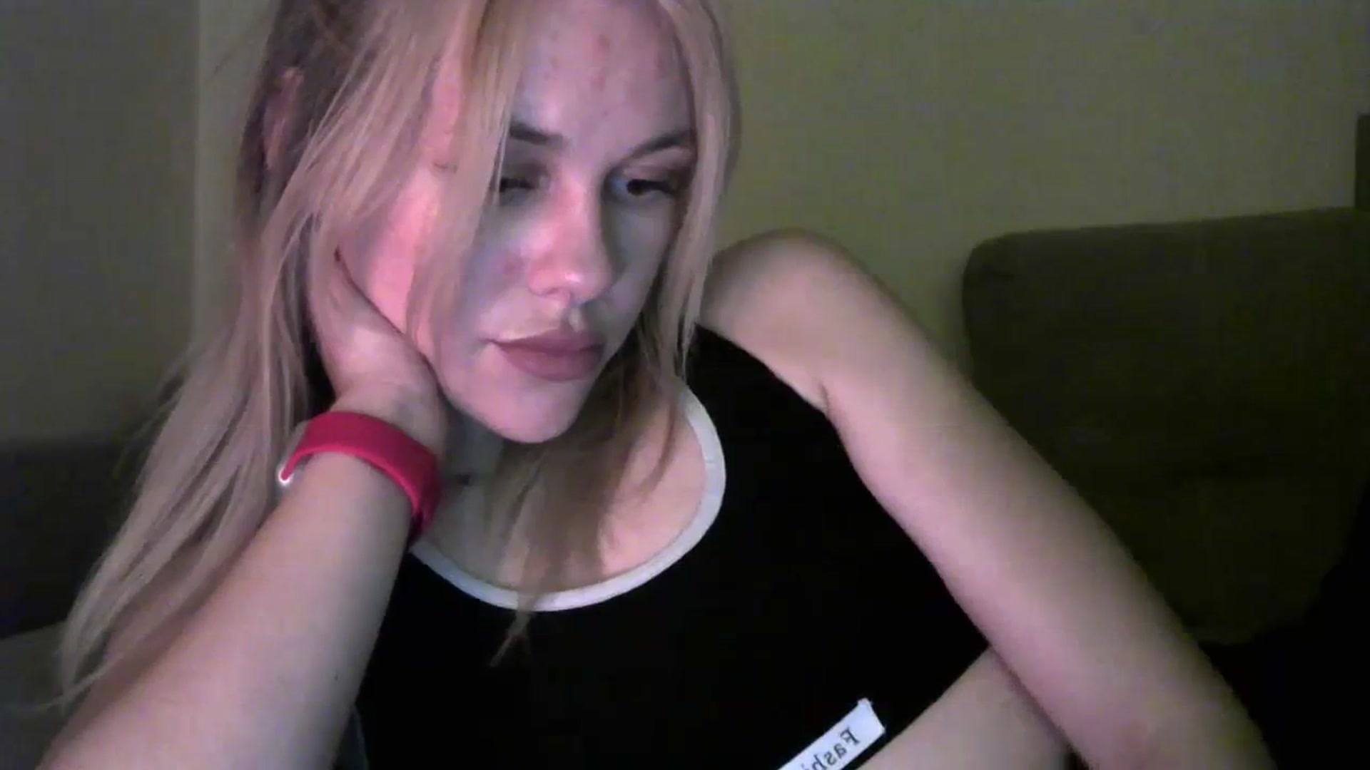 Gallery image thumbnail from Ellixr's myfreecams stream on, 12/05/2023, 14:25 image 17 of 20
