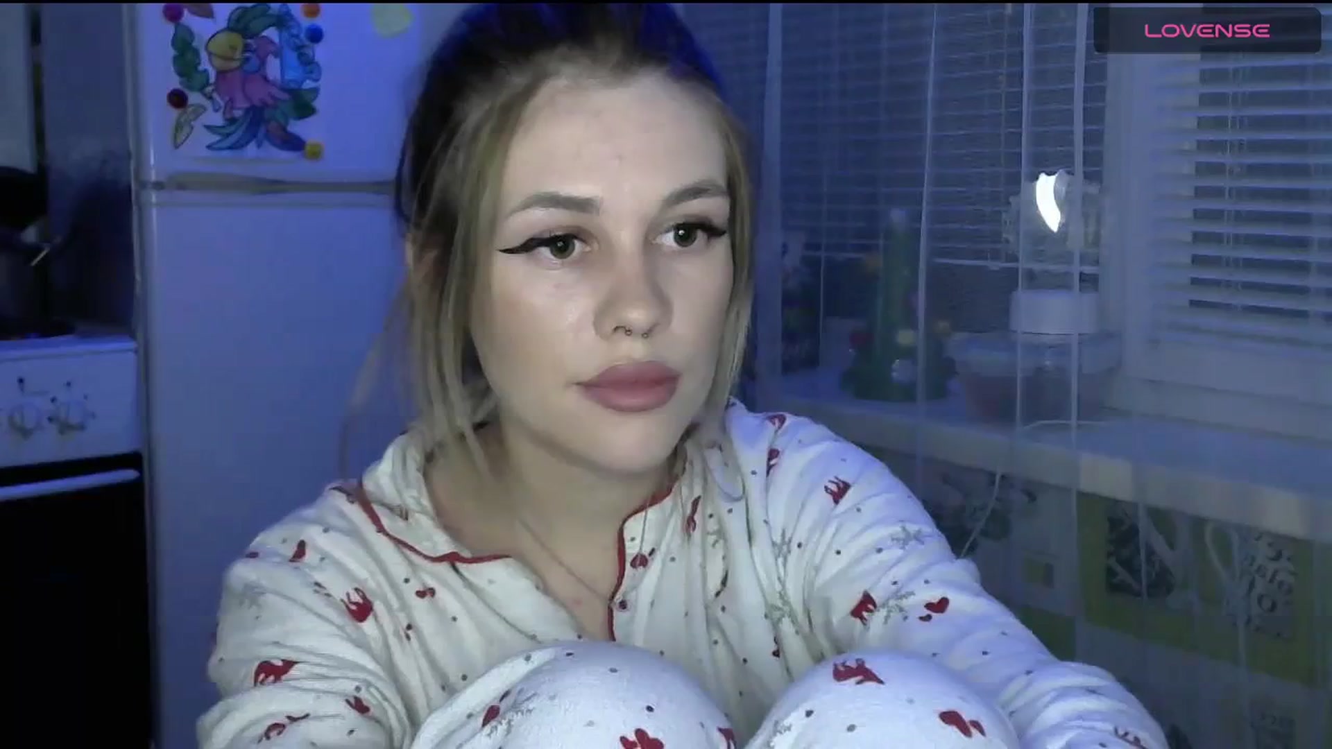 Gallery image thumbnail from Ellixr's myfreecams stream on, 01/02/2024, 20:30 image 13 of 20