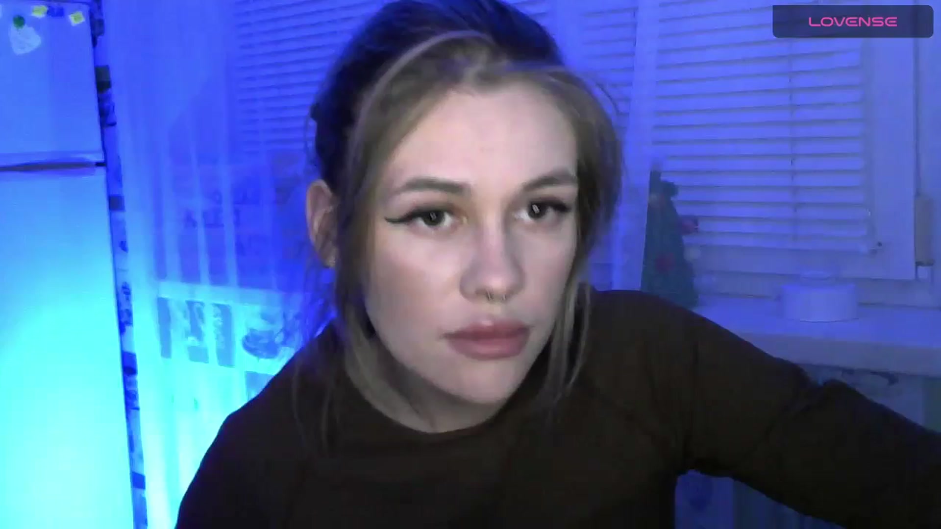 Gallery image thumbnail from Ellixr's myfreecams stream on, 01/07/2024, 20:57 image 6 of 20