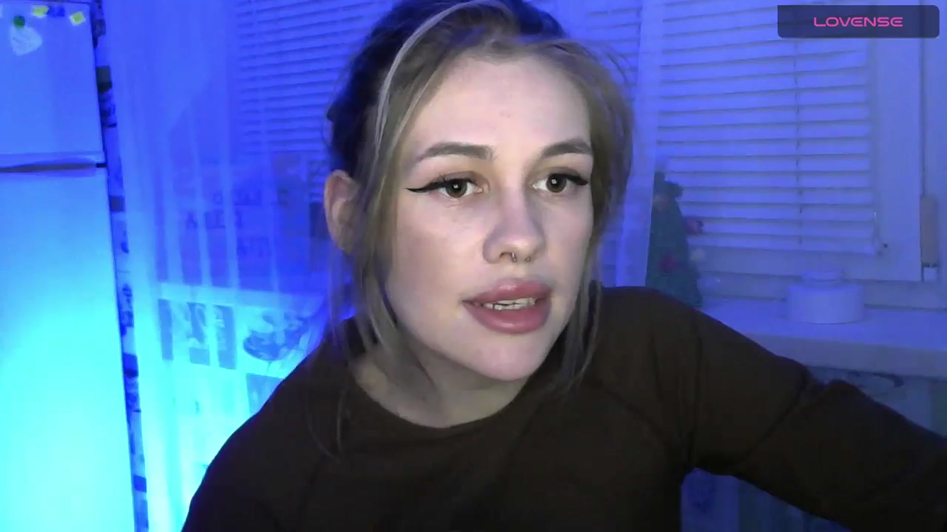 Gallery image thumbnail from Ellixr's myfreecams stream on, 01/07/2024, 20:57 image 5 of 20