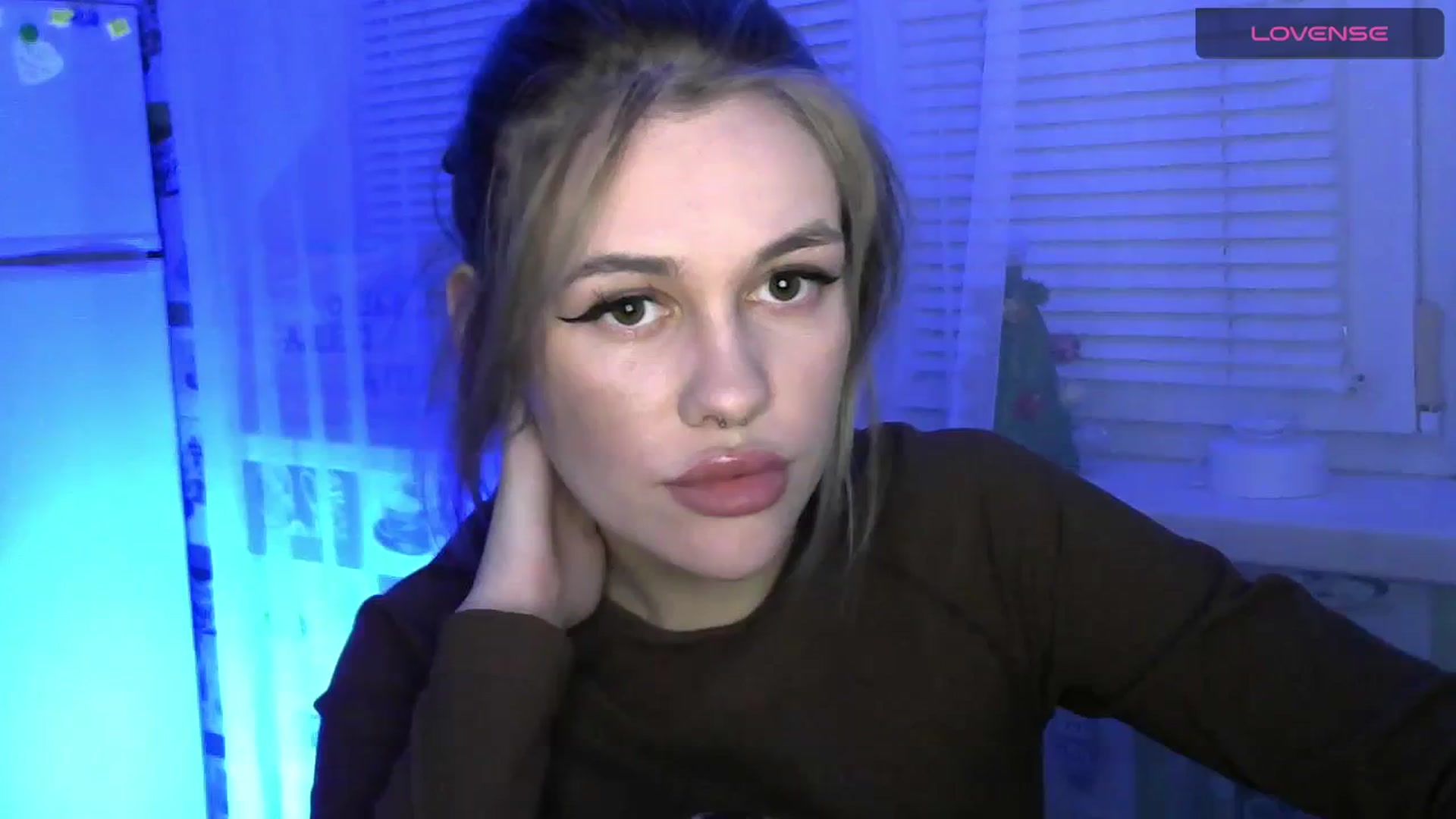 Gallery image thumbnail from Ellixr's myfreecams stream on, 01/07/2024, 20:57 image 1 of 20
