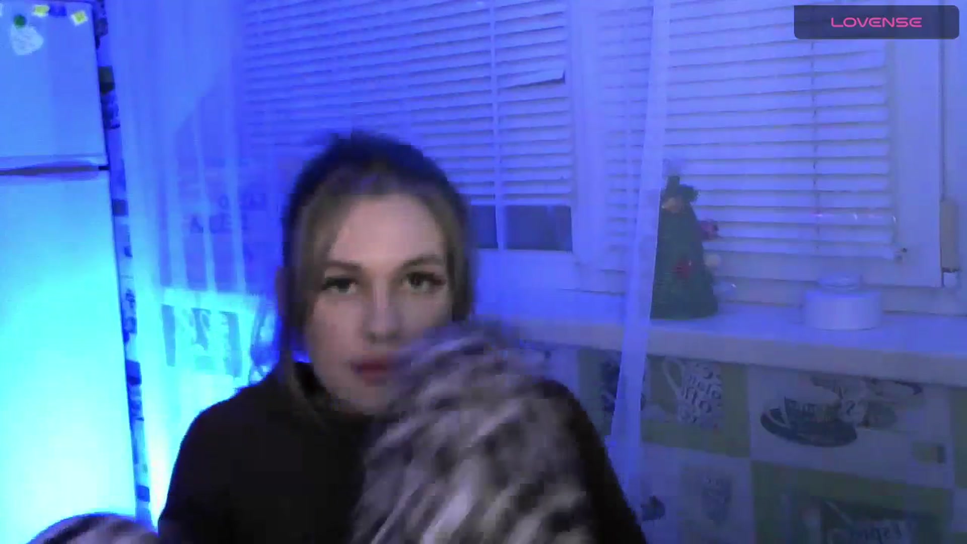 Gallery image thumbnail from Ellixr's myfreecams stream on, 01/07/2024, 21:38 image 11 of 20