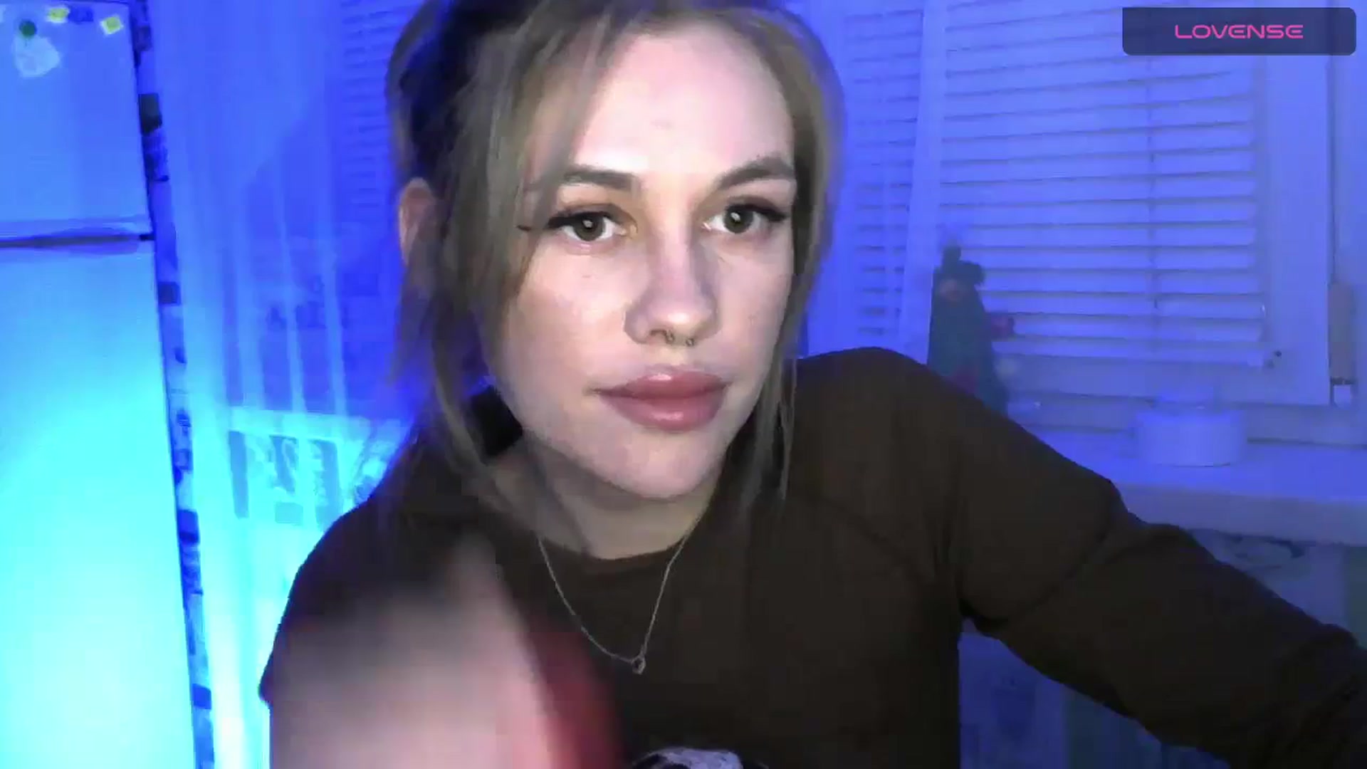 Gallery image thumbnail from Ellixr's myfreecams stream on, 01/07/2024, 21:38 image 14 of 20