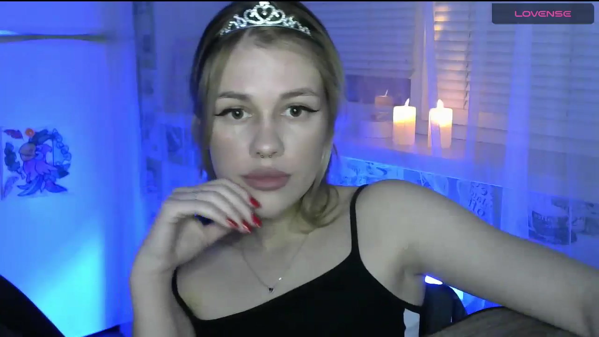 Gallery image thumbnail from Ellixr's myfreecams stream on, 01/13/2024, 21:00 image 5 of 20