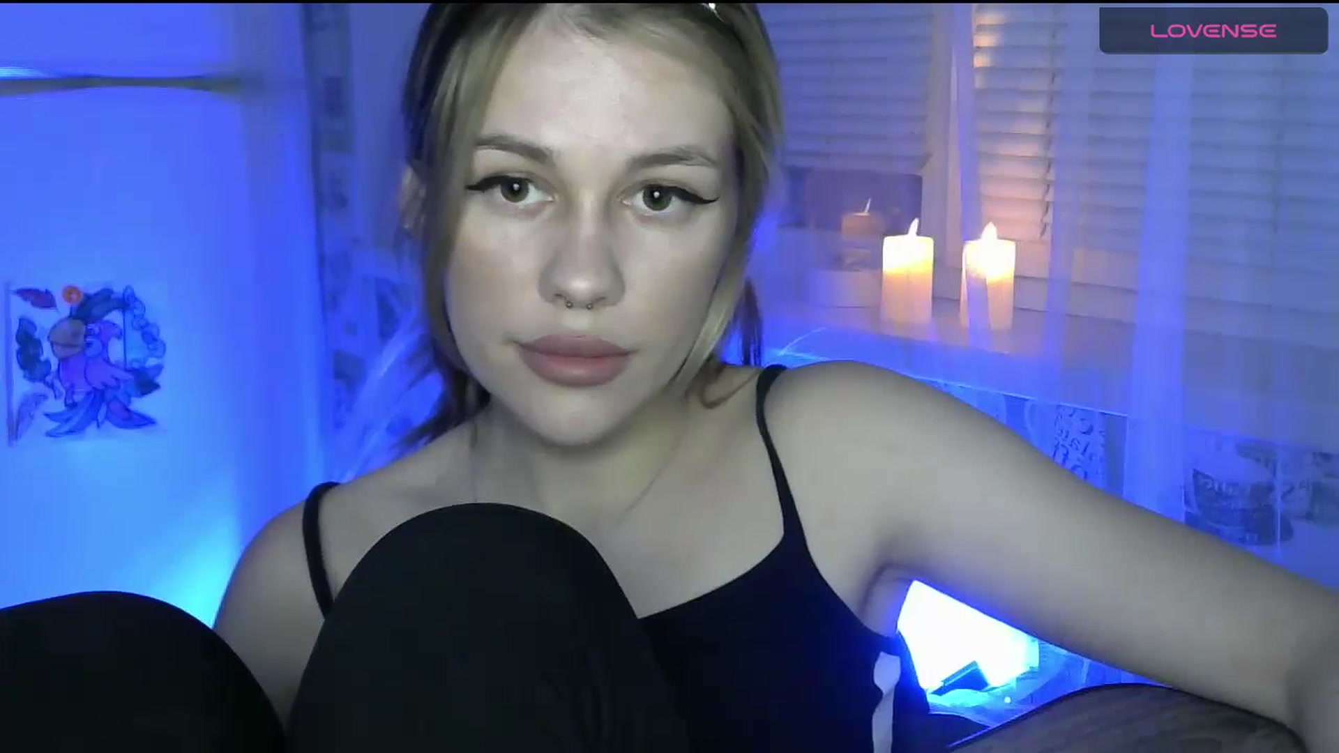 Gallery image thumbnail from Ellixr's myfreecams stream on, 01/13/2024, 21:00 image 18 of 20