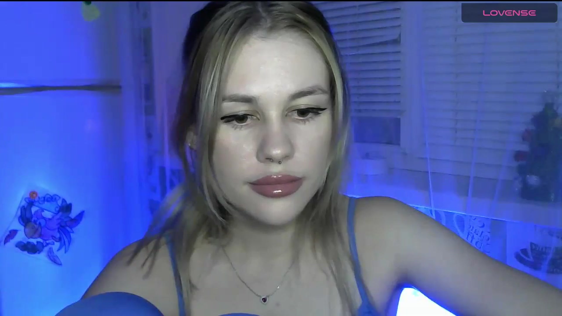 Gallery image thumbnail from Ellixr's myfreecams stream on, 01/14/2024, 21:04 image 9 of 20