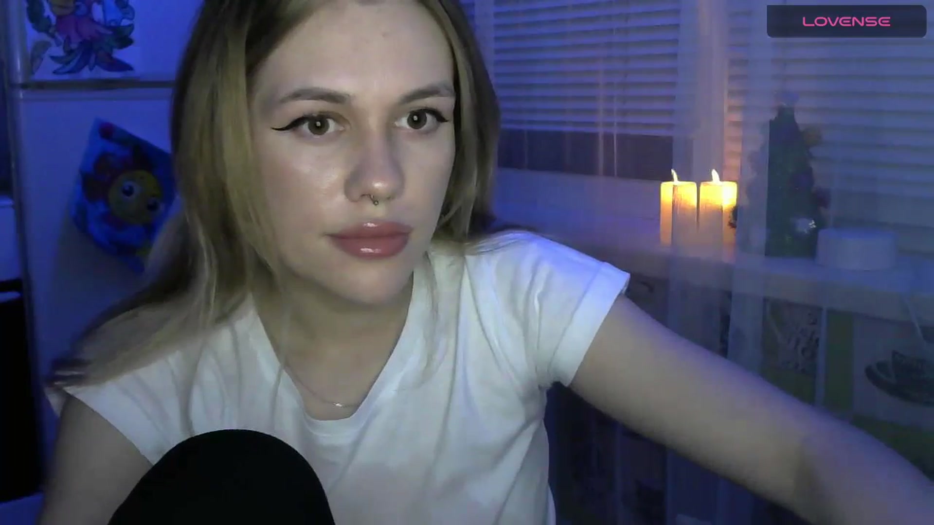 Gallery image thumbnail from Ellixr's myfreecams stream on, 01/17/2024, 20:54 image 14 of 20