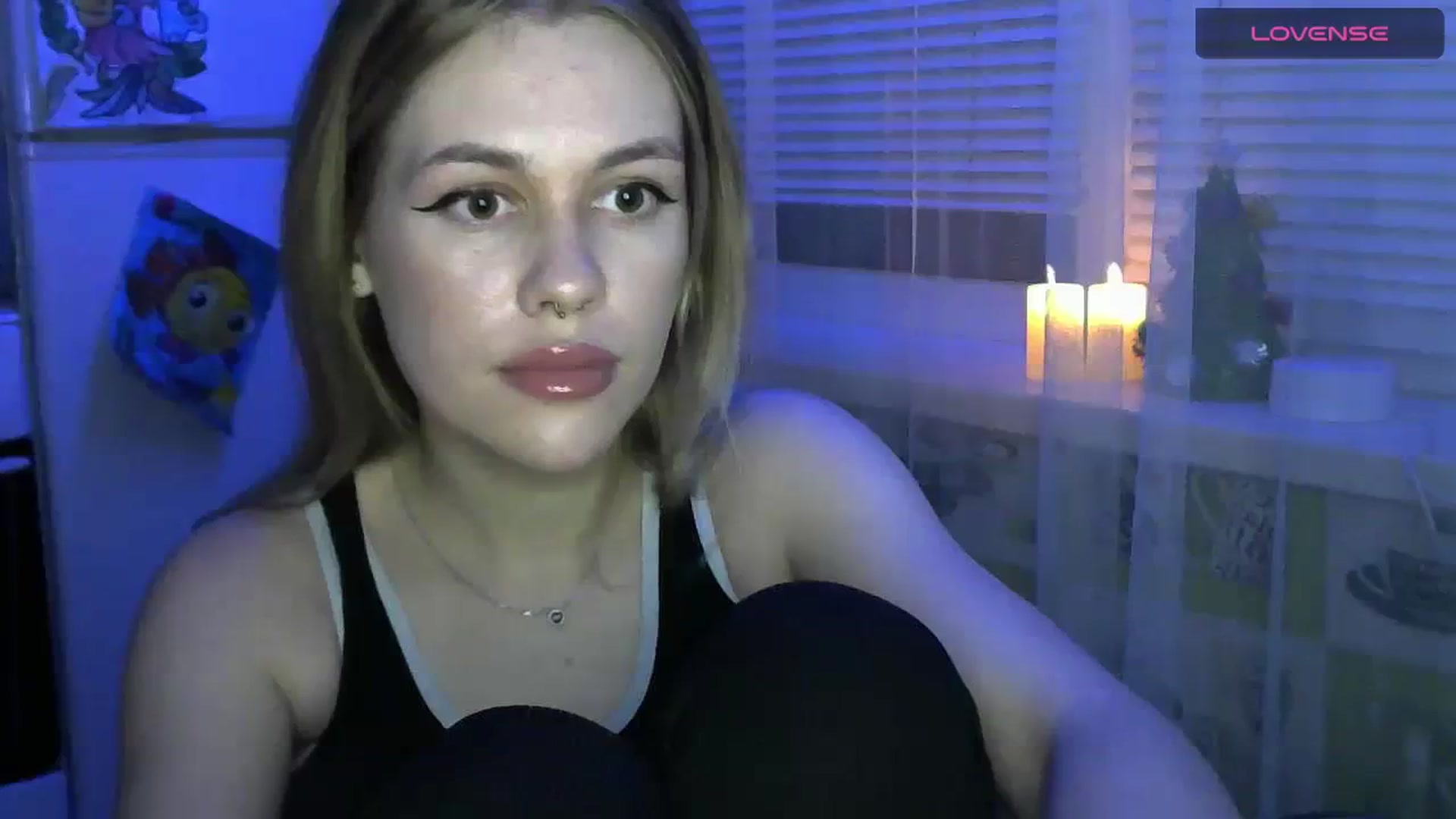 Gallery image thumbnail from Ellixr's myfreecams stream on, 01/17/2024, 20:54 image 7 of 20