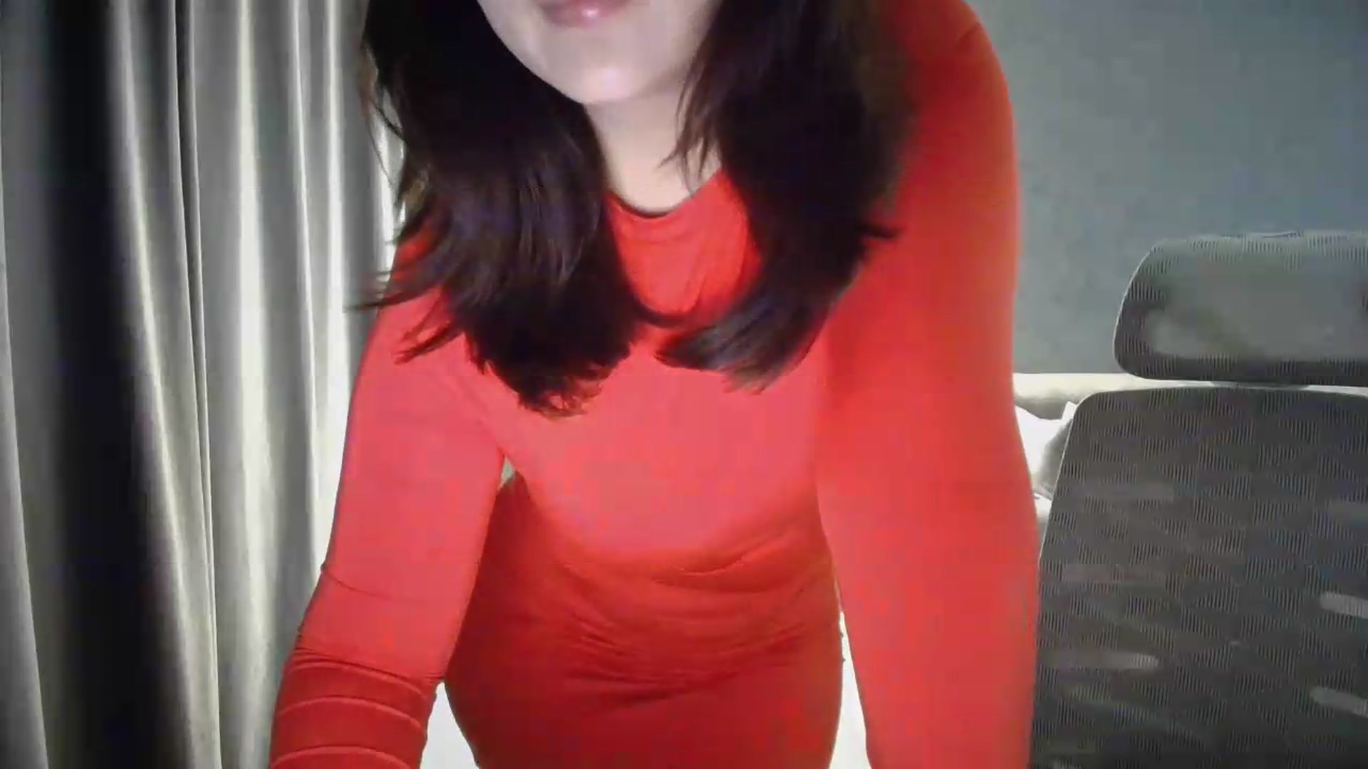 Gallery image thumbnail from Ellle's myfreecams stream on, 06/28/2026, 21:10 image 18 of 20