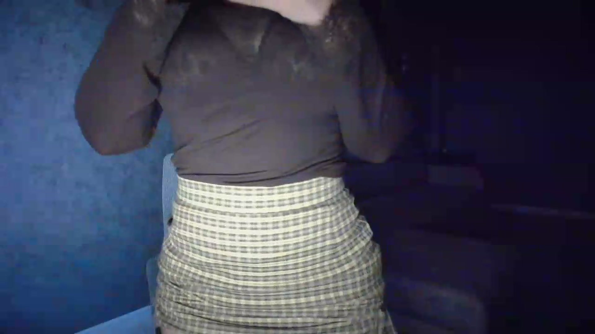Gallery image thumbnail from Ellle's myfreecams stream on, 07/01/2026, 24:00 image 17 of 20
