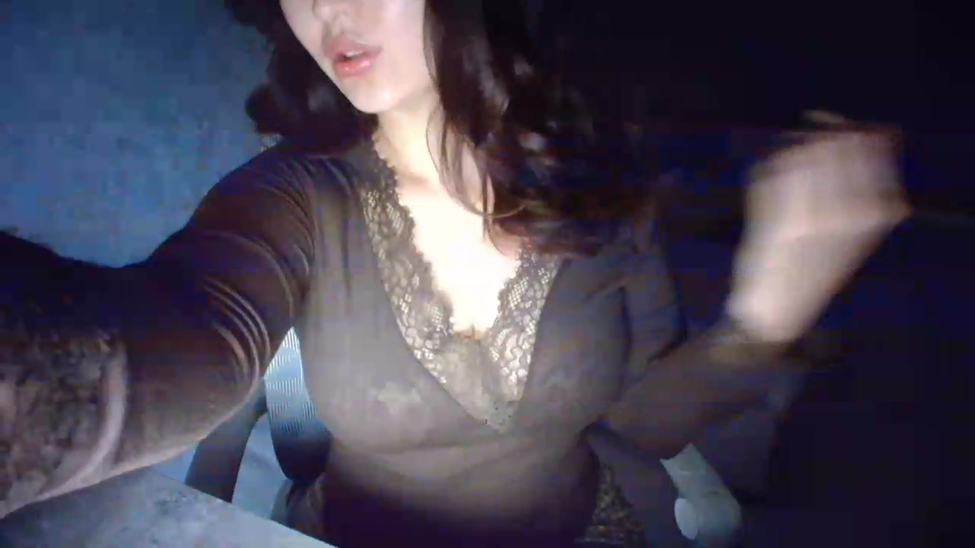 Gallery image thumbnail from Ellle's myfreecams stream on, 07/01/2026, 24:00 image 15 of 20