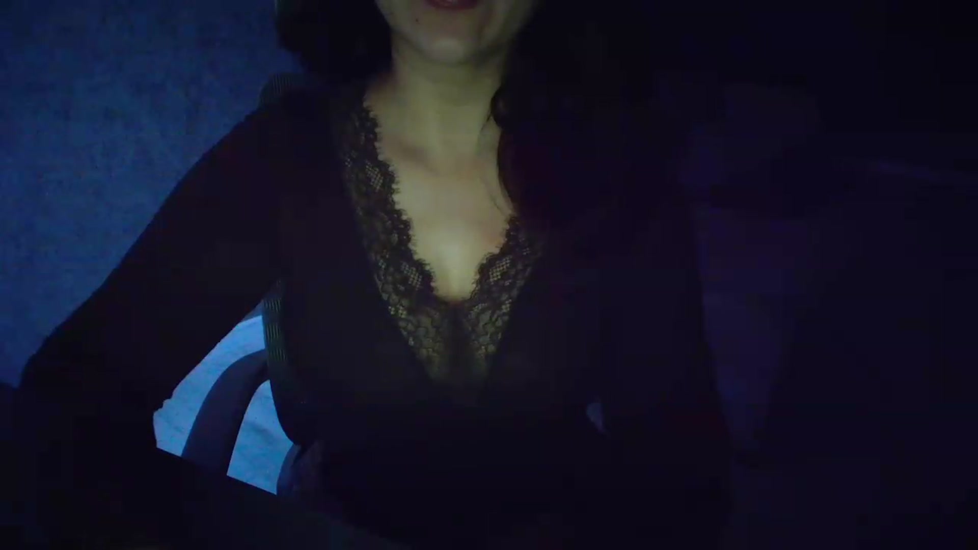 Gallery image thumbnail from Ellle's myfreecams stream on, 07/01/2026, 24:00 image 7 of 20