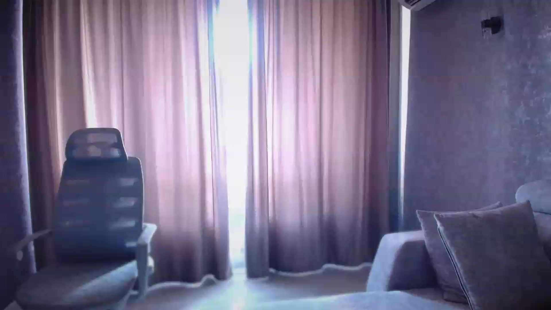 Gallery image thumbnail from Ellle's myfreecams stream on, 07/23/2026, 02:45 image 1 of 20