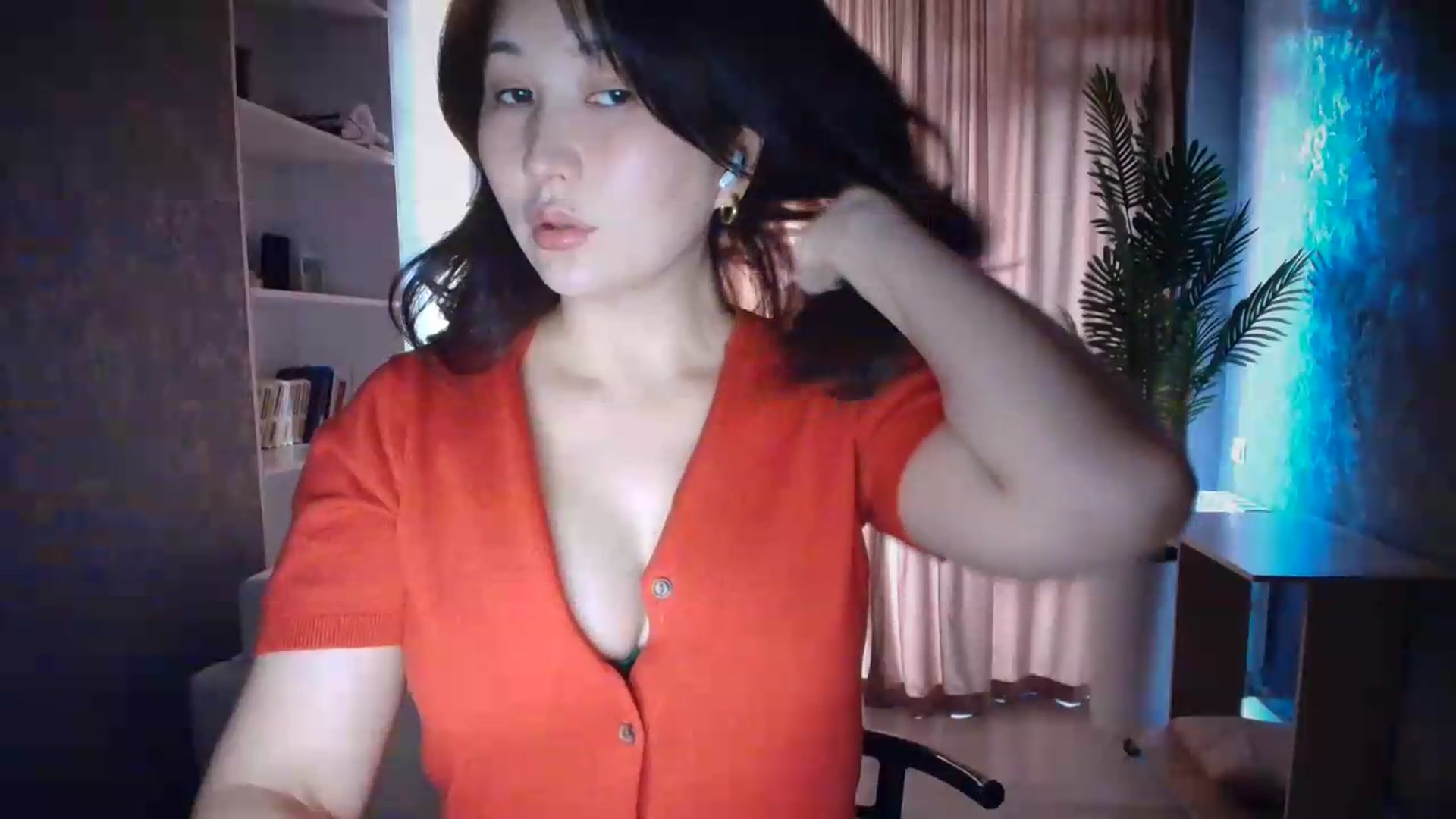 Gallery image thumbnail from Ellle's myfreecams stream on, 07/29/2026, 24:31 image 7 of 20