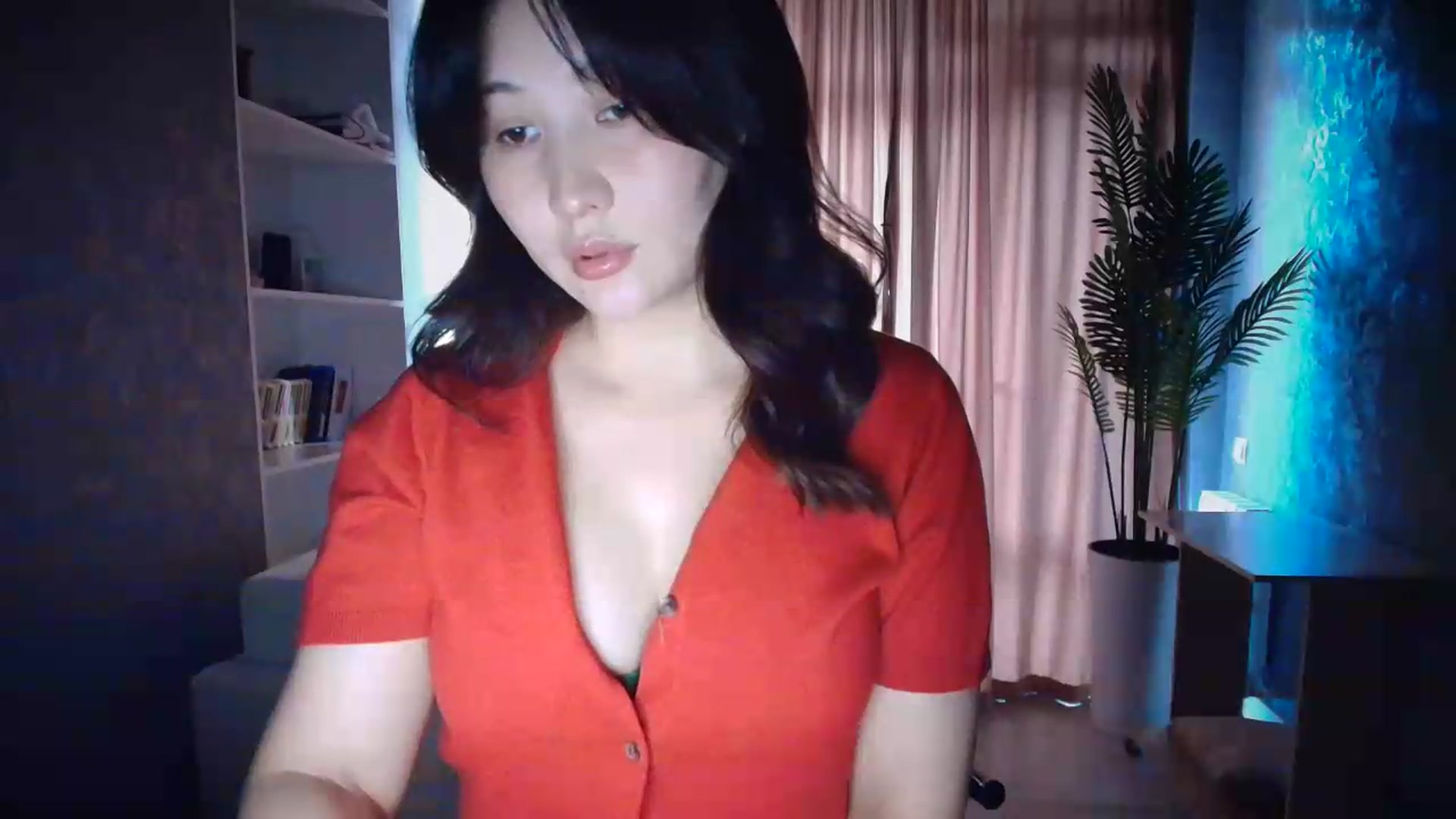 Gallery image thumbnail from Ellle's myfreecams stream on, 07/29/2026, 24:31 image 5 of 20