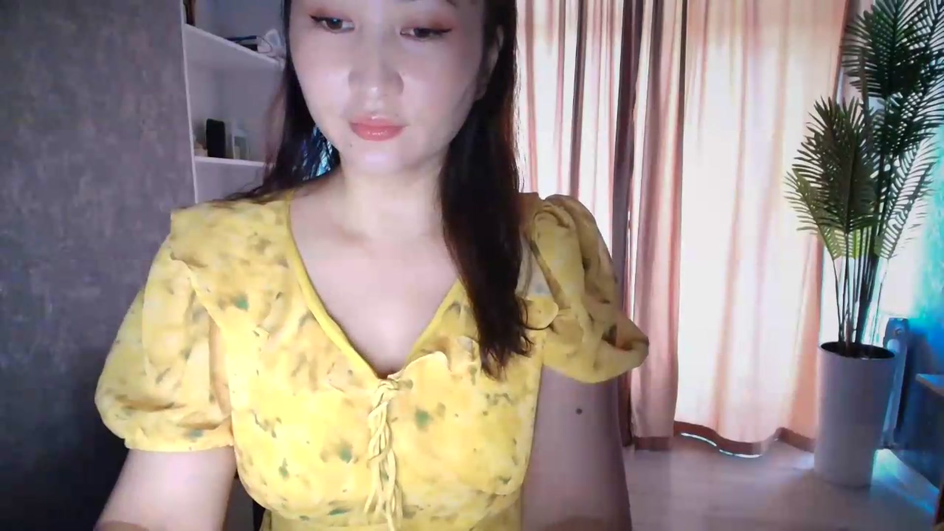 Gallery image thumbnail from Ellle's myfreecams stream on, 08/01/2026, 02:48 image 3 of 20