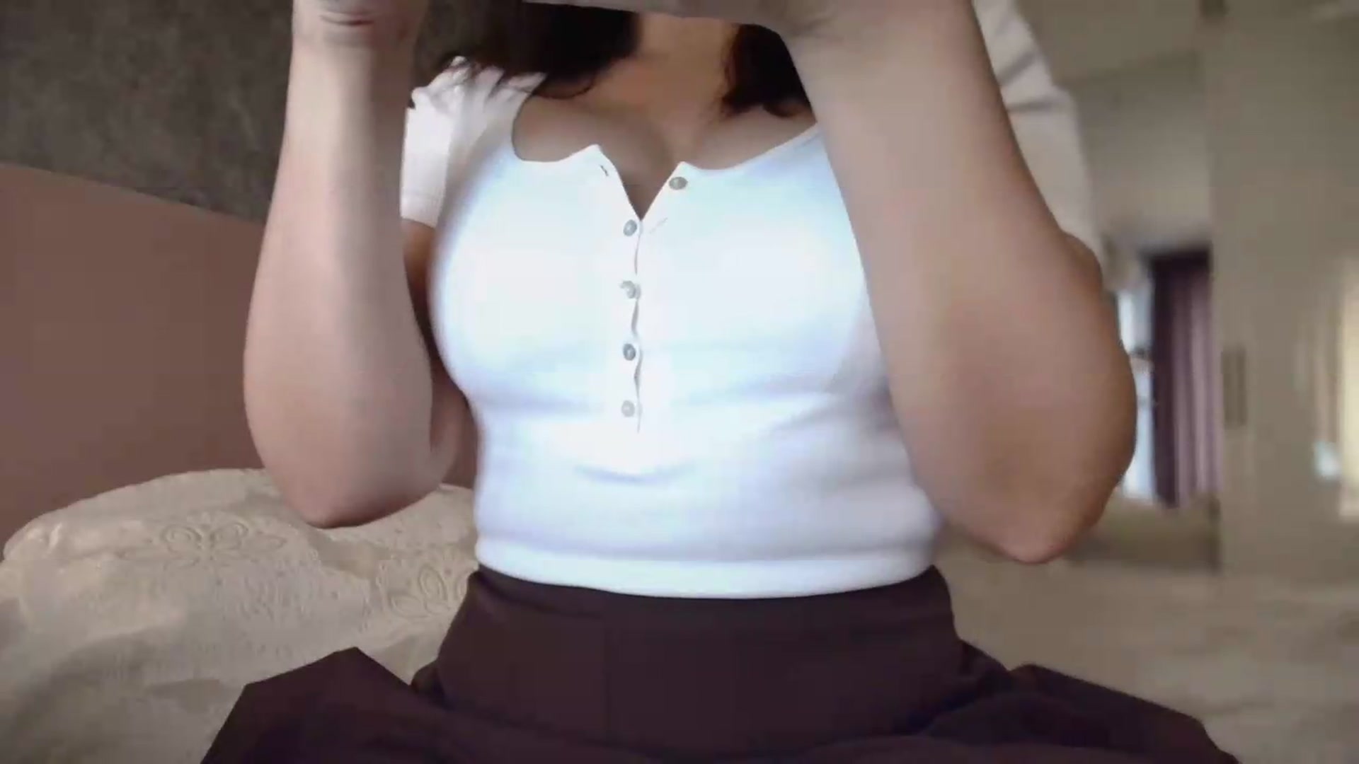 Gallery image thumbnail from Ellle's myfreecams stream on, 08/04/2026, 05:27 image 19 of 20
