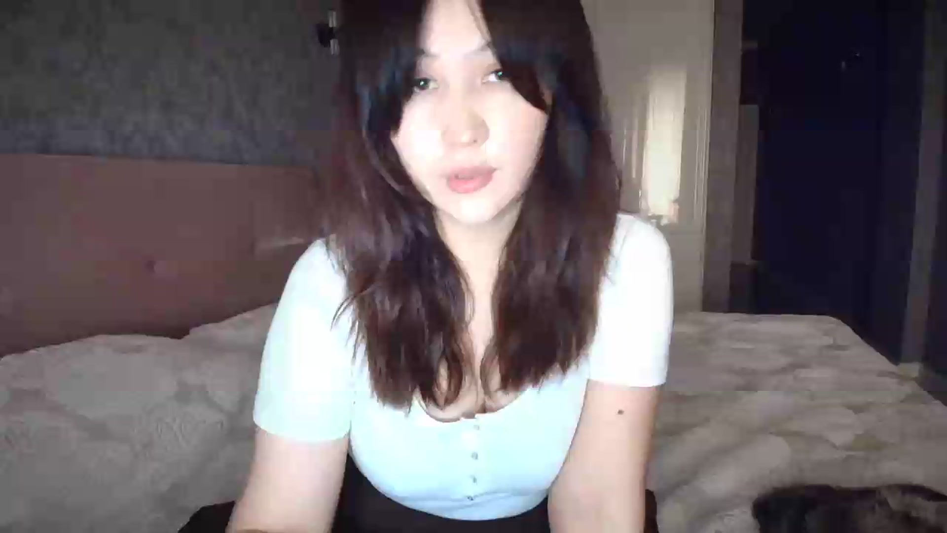 Gallery image thumbnail from Ellle's myfreecams stream on, 08/04/2026, 05:27 image 1 of 20