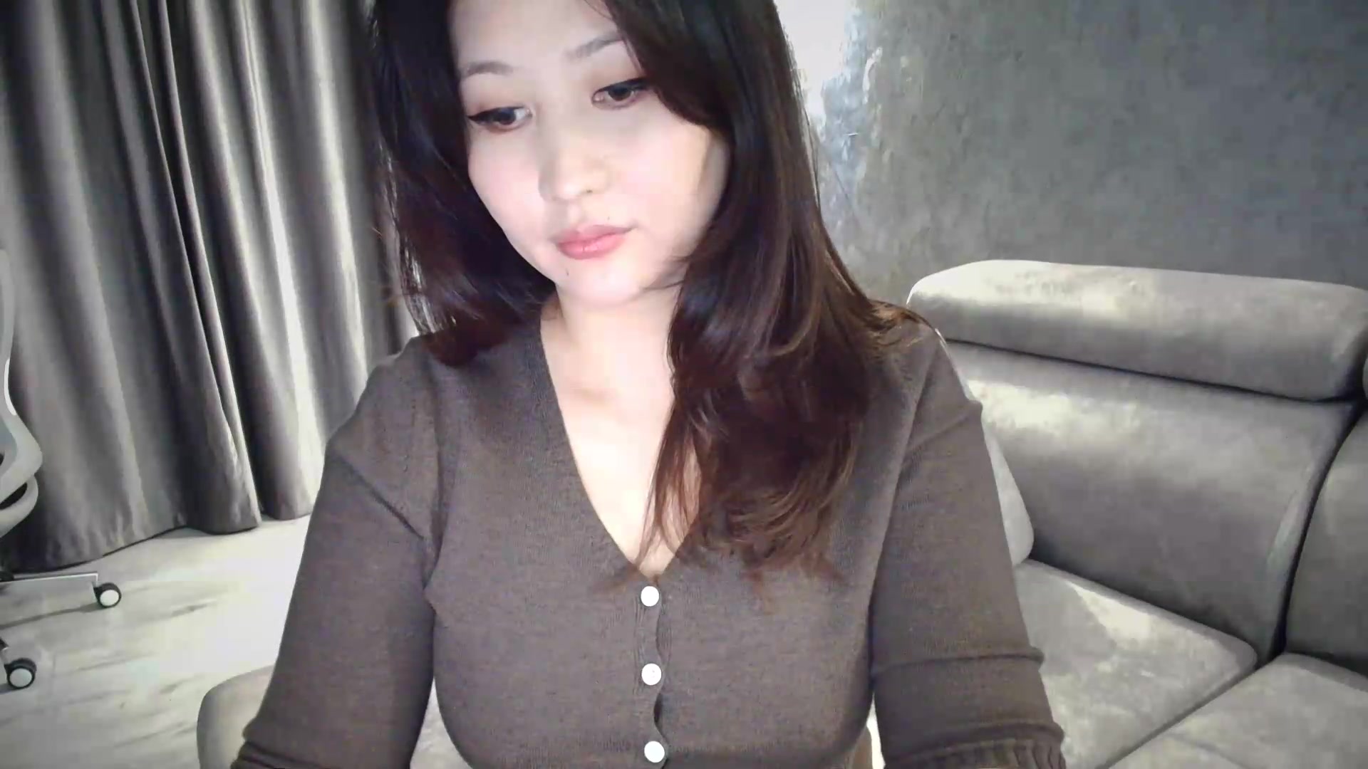 Gallery image thumbnail from Ellle's myfreecams stream on, 09/04/2026, 18:42 image 20 of 20