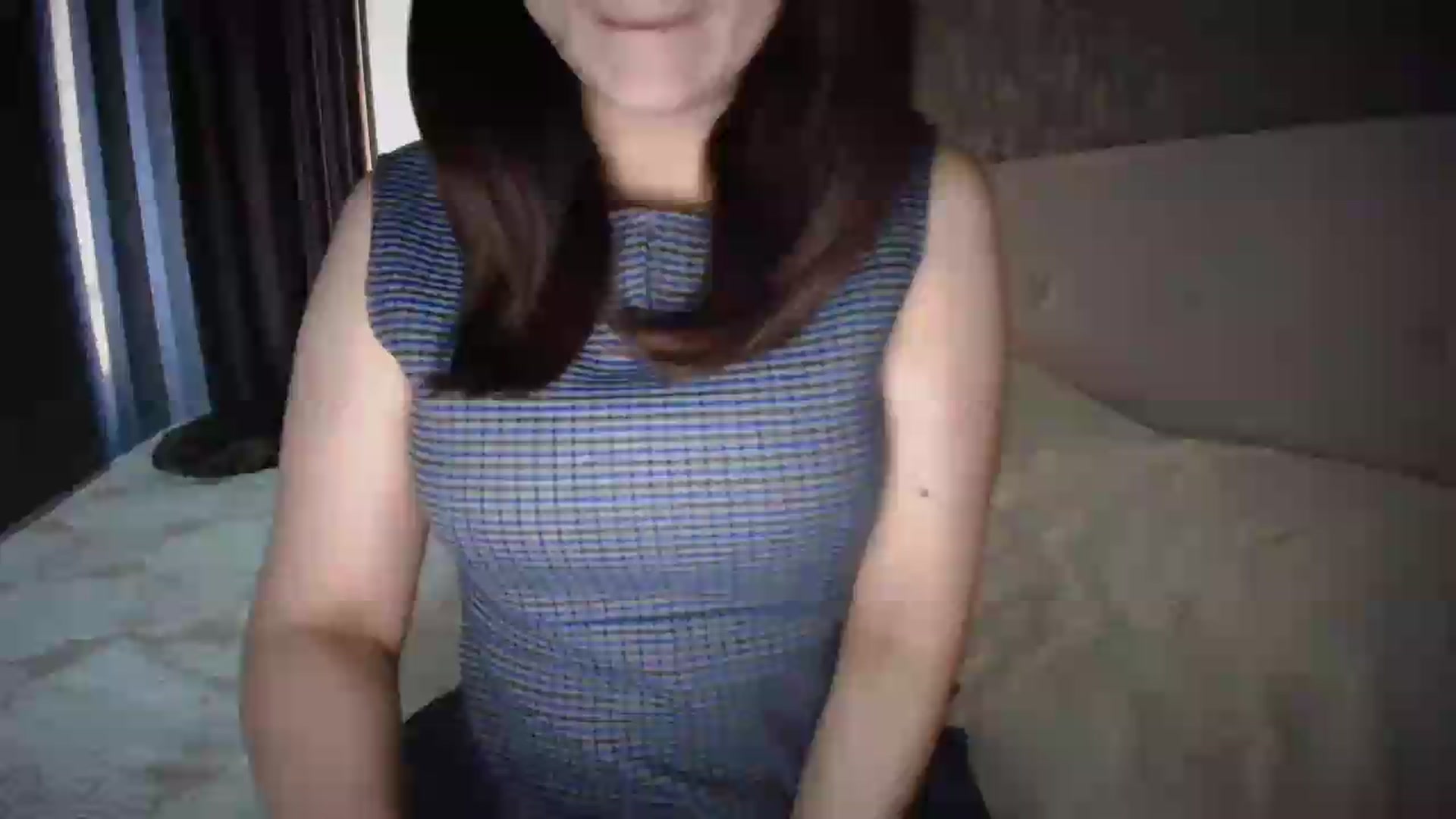 Gallery image thumbnail from Ellle's myfreecams stream on, 09/05/2026, 13:30 image 1 of 20