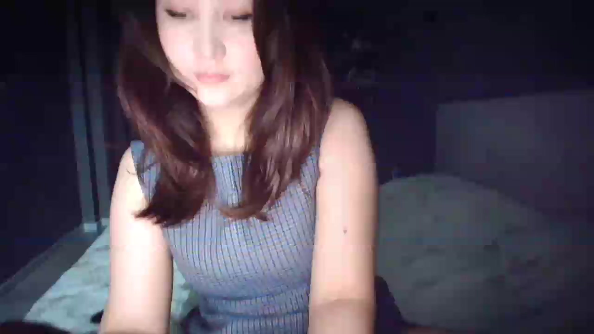 Gallery image thumbnail from Ellle's myfreecams stream on, 09/05/2026, 14:38 image 15 of 20