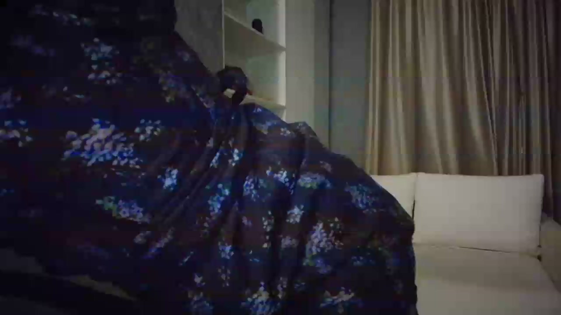 Gallery image thumbnail from Ellle's myfreecams stream on, 09/12/2026, 14:39 image 1 of 20