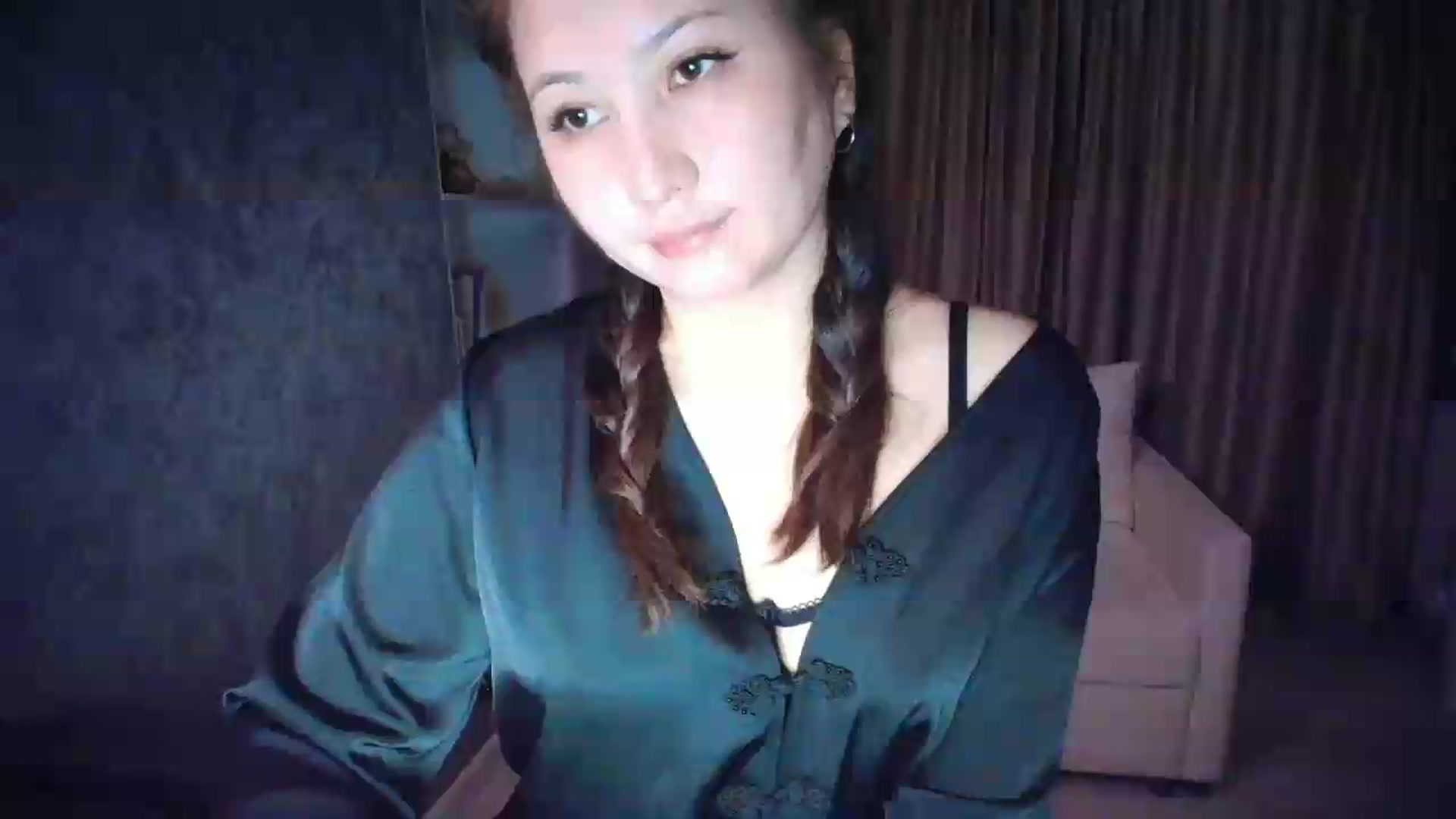 Gallery image thumbnail from Ellle's myfreecams stream on, 09/14/2026, 20:53 image 10 of 20