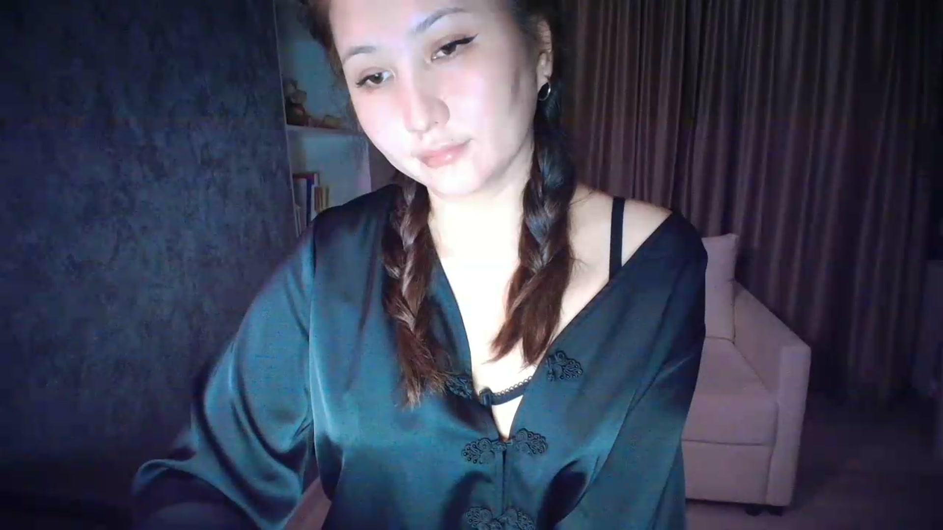Gallery image thumbnail from Ellle's myfreecams stream on, 09/14/2026, 20:53 image 13 of 20